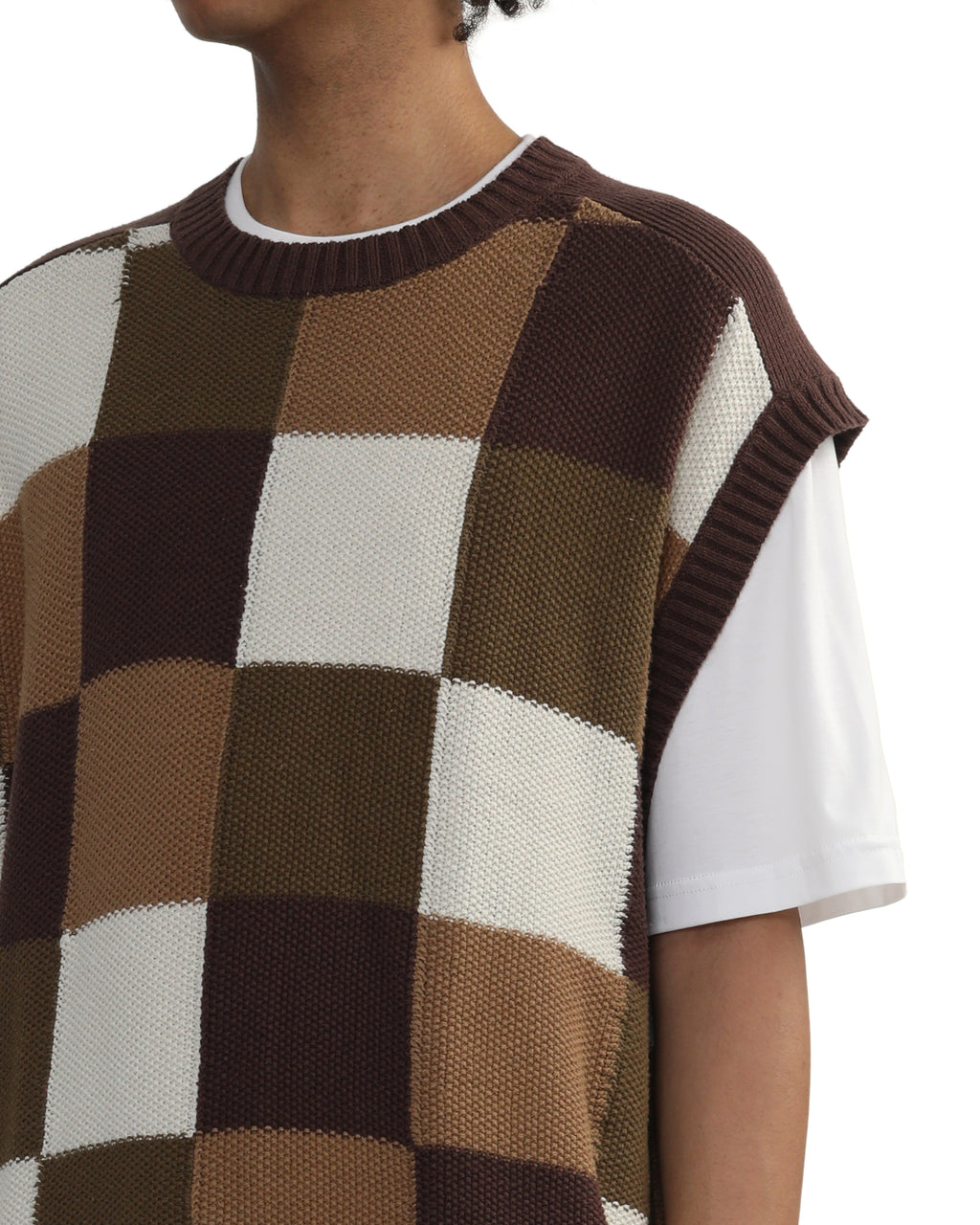 Oversized checkered knit vest