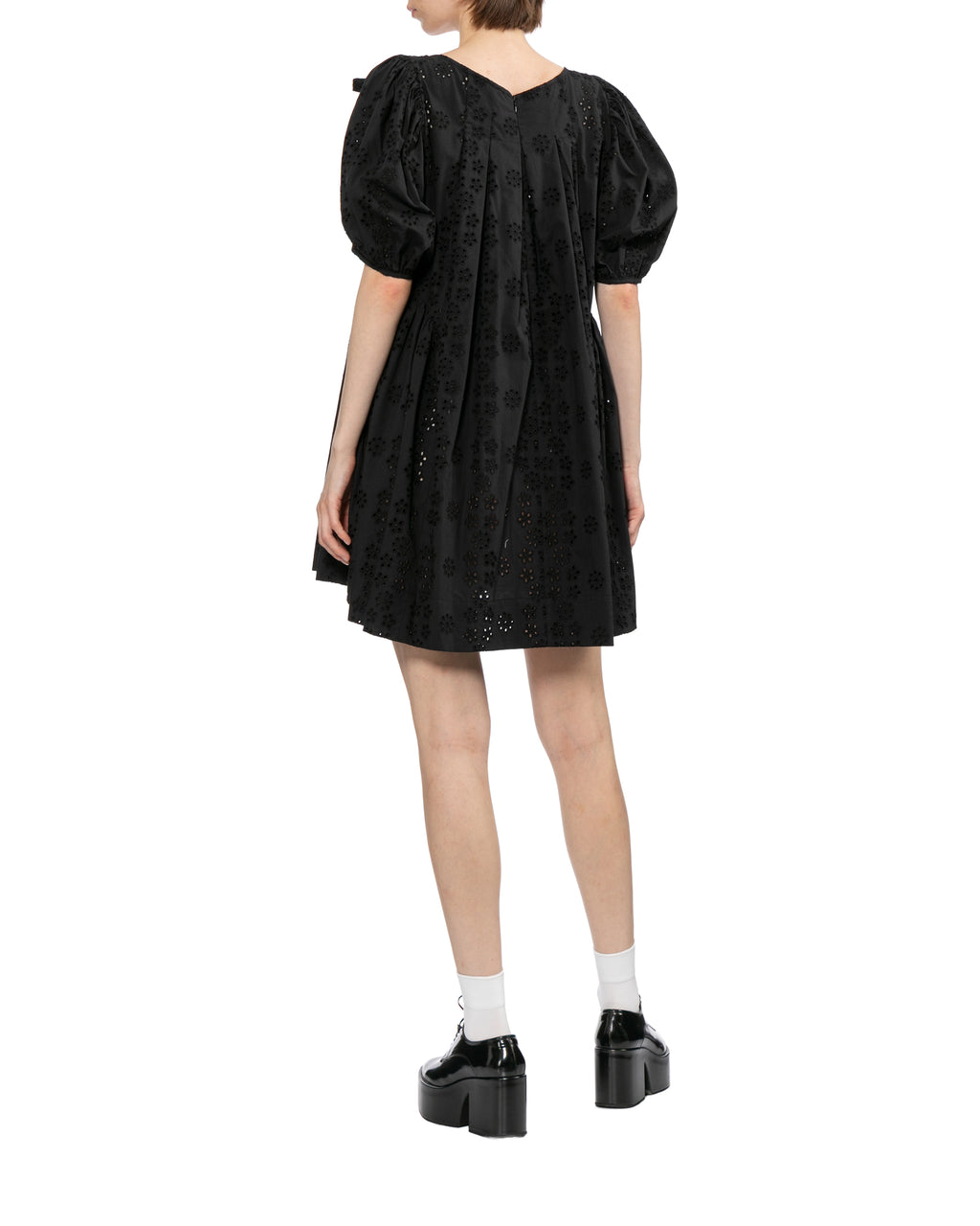 Puff-sleeve dress