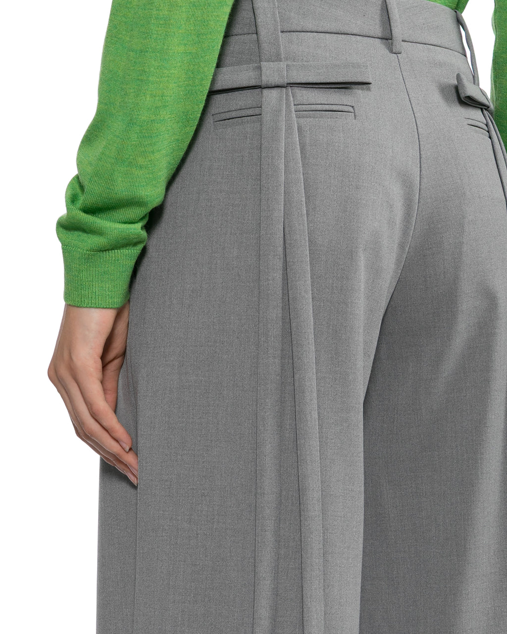 Pleated cropped pants