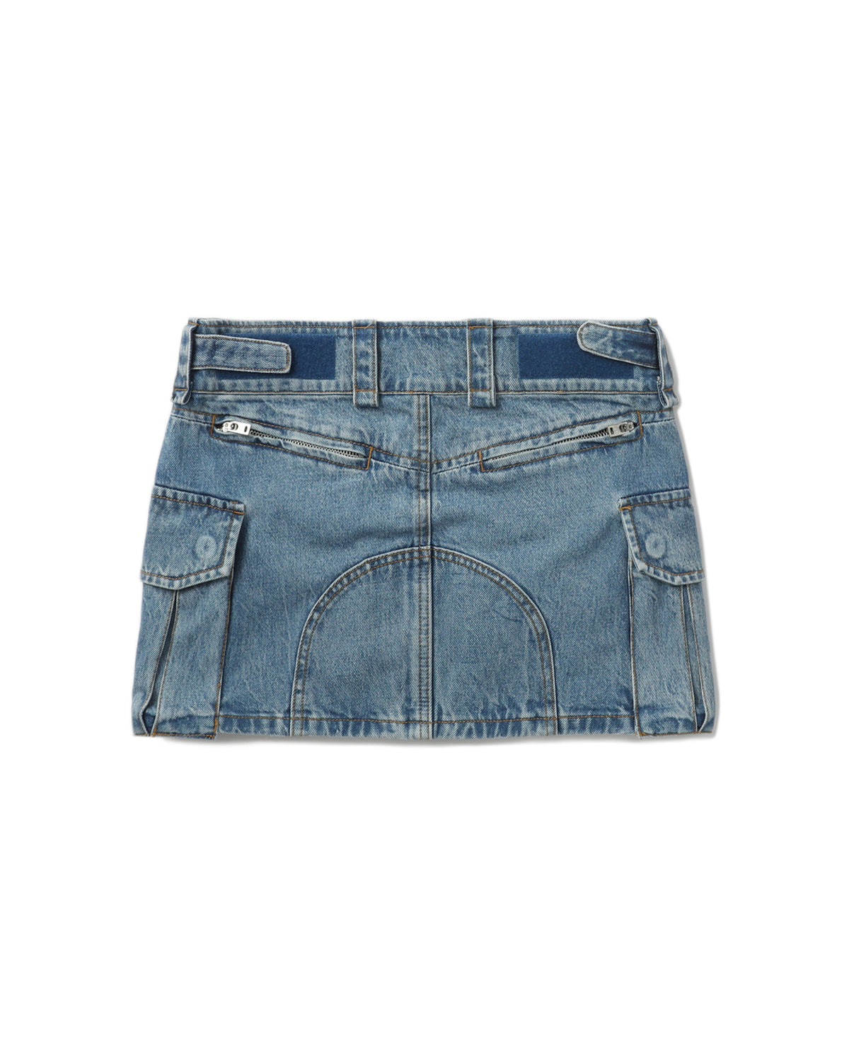 Mid-rise cargo pocket mini skirt