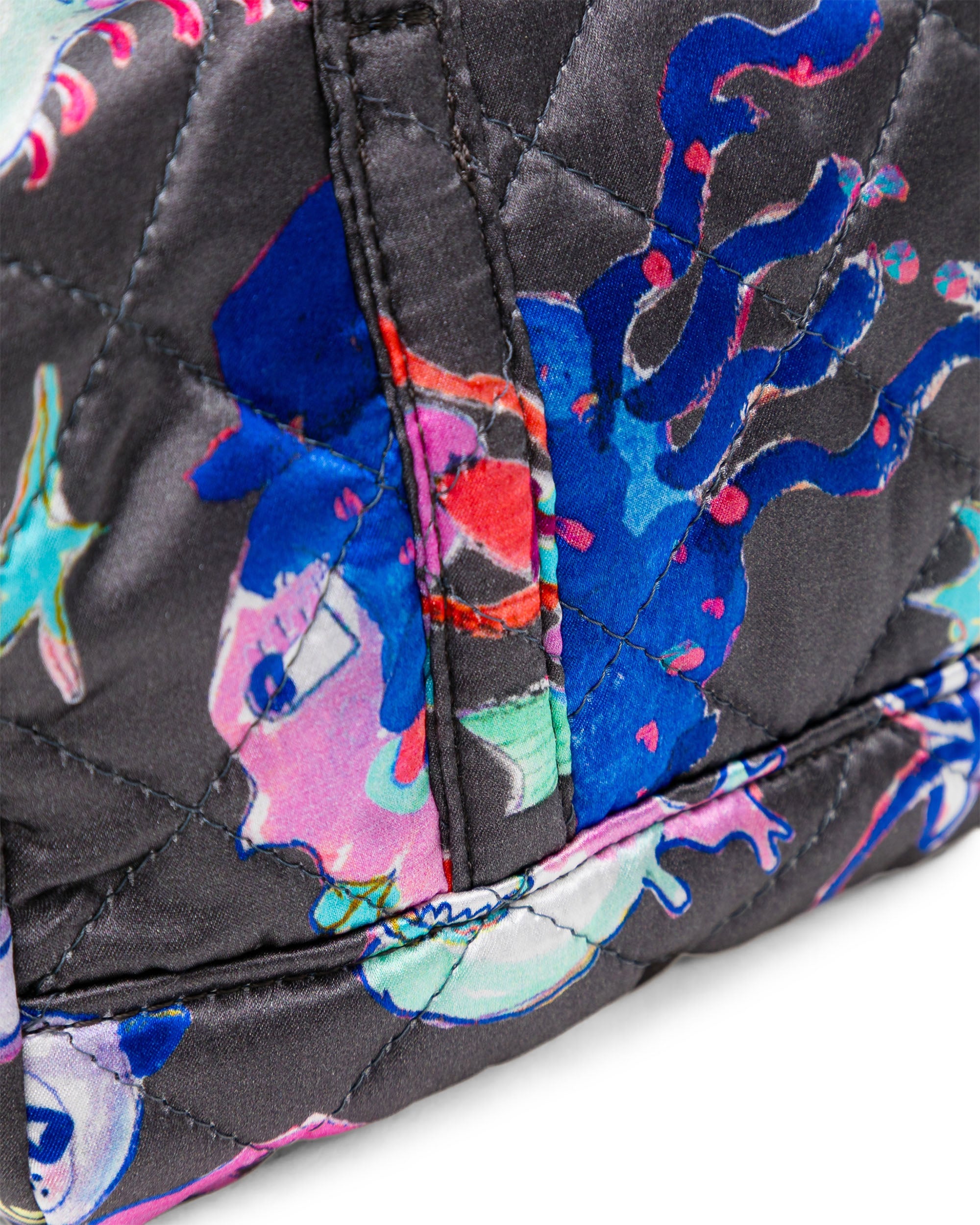 Quilted handbag