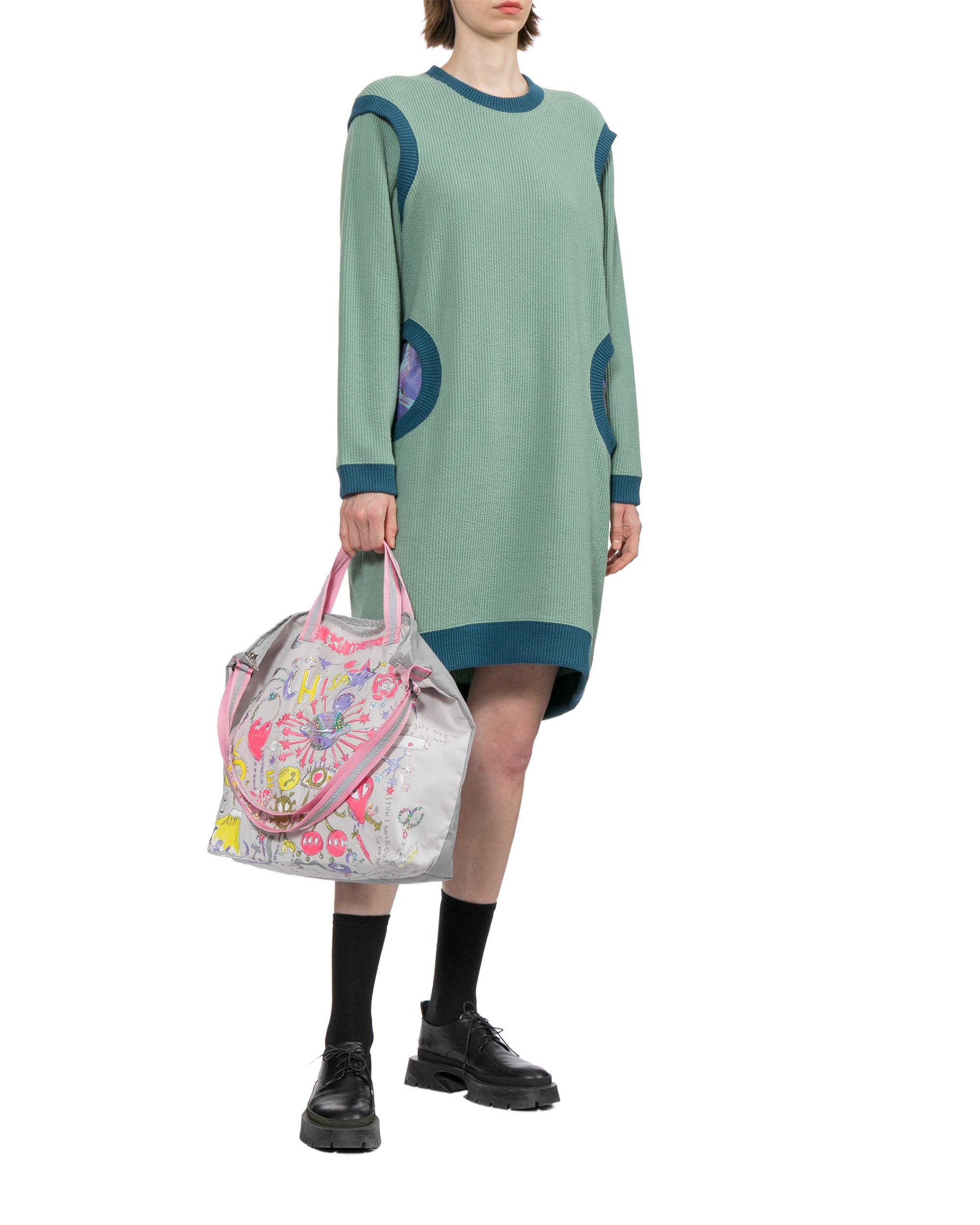 Graphic tote bag