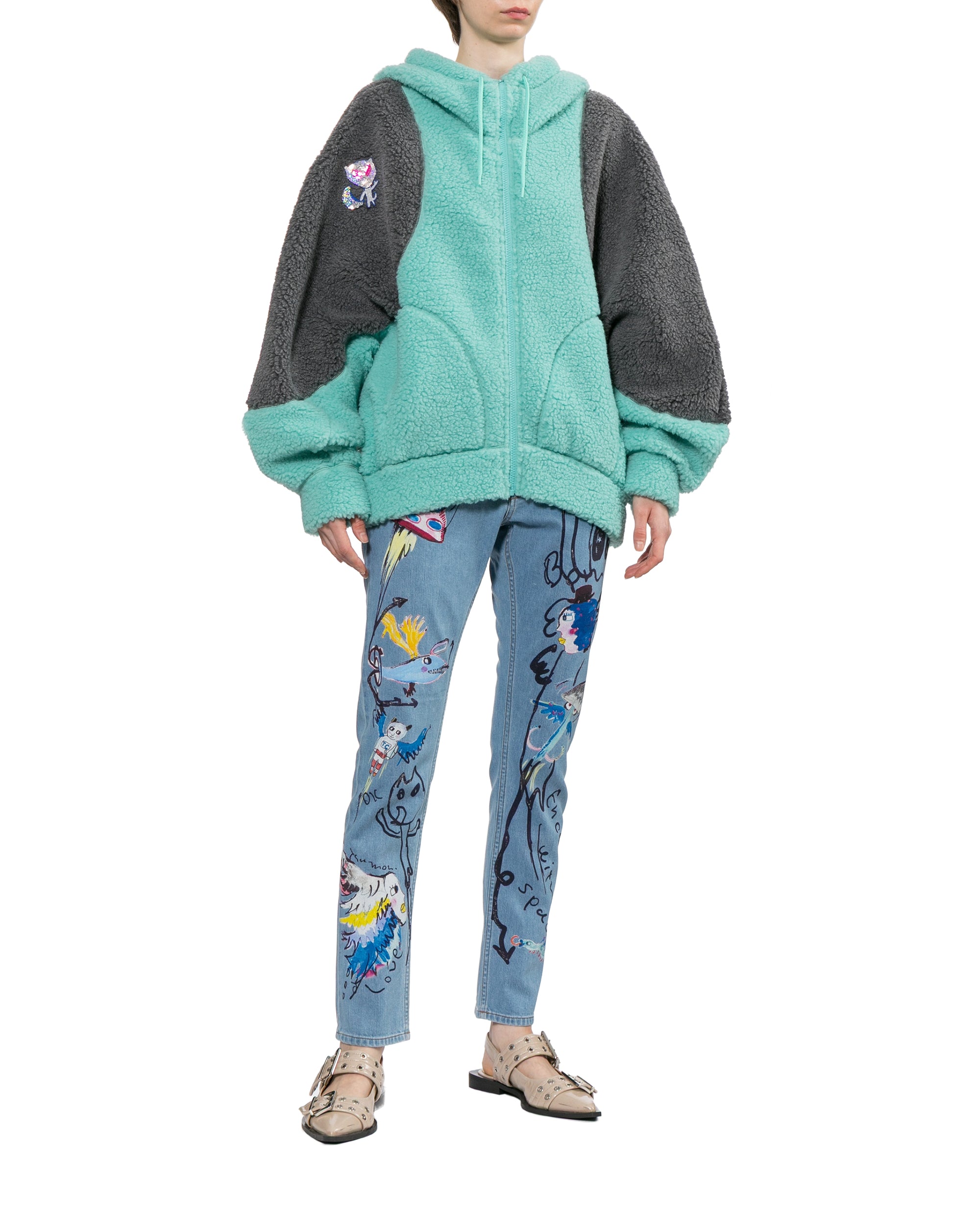 Graphic jeans