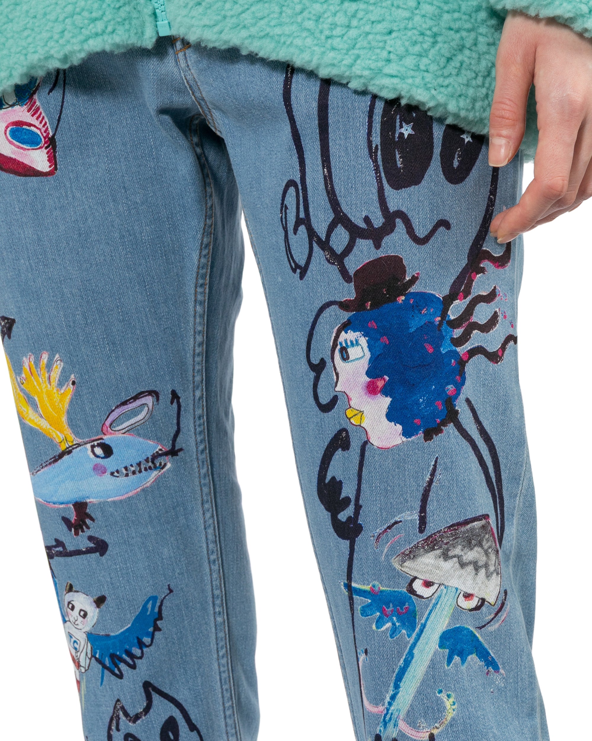Graphic jeans