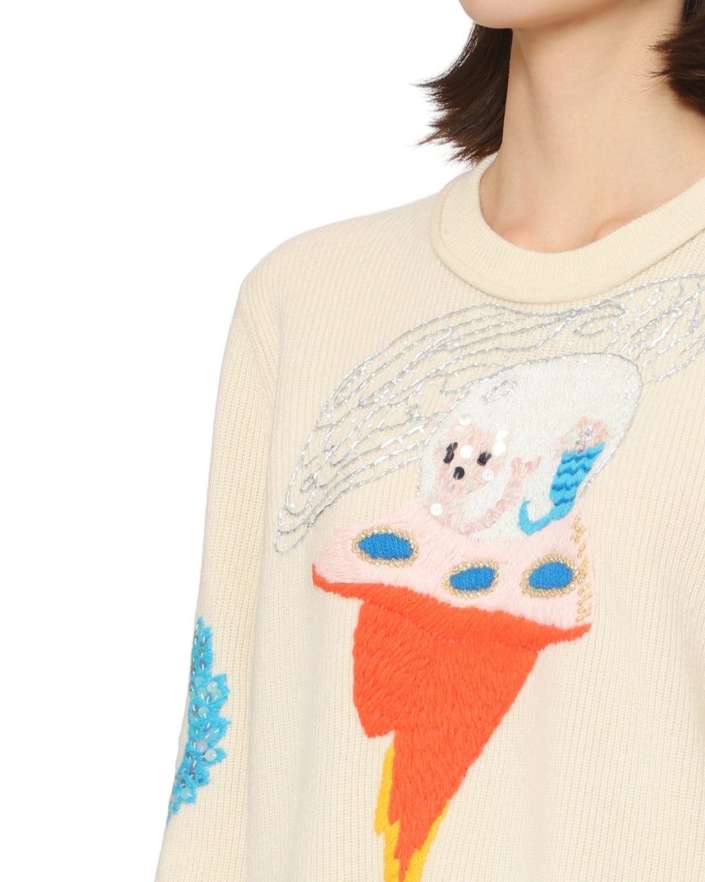 Embroidered crew neck knitwear