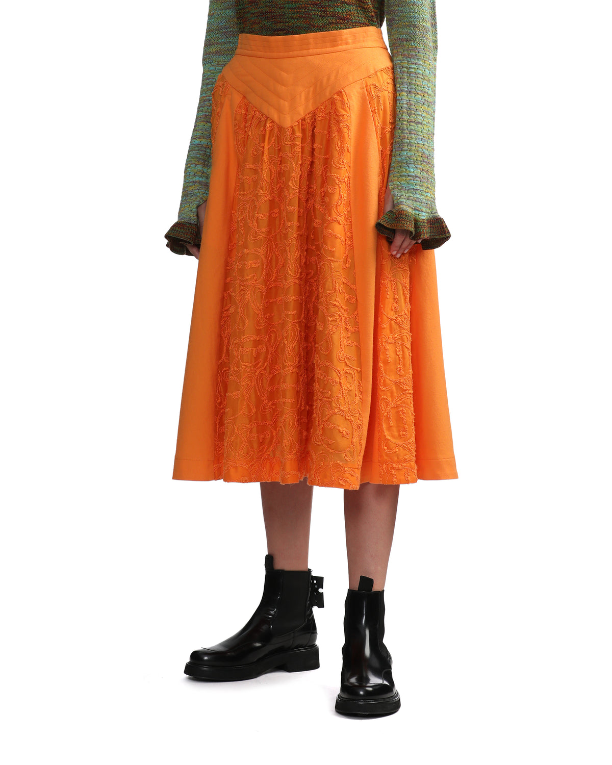 Embroidered skirt
