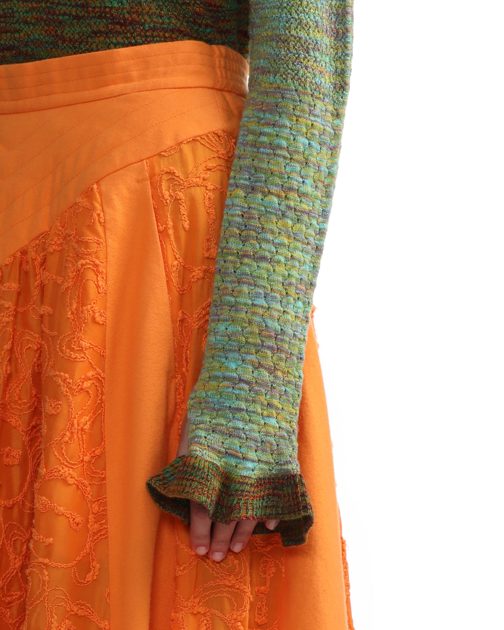 Embroidered skirt
