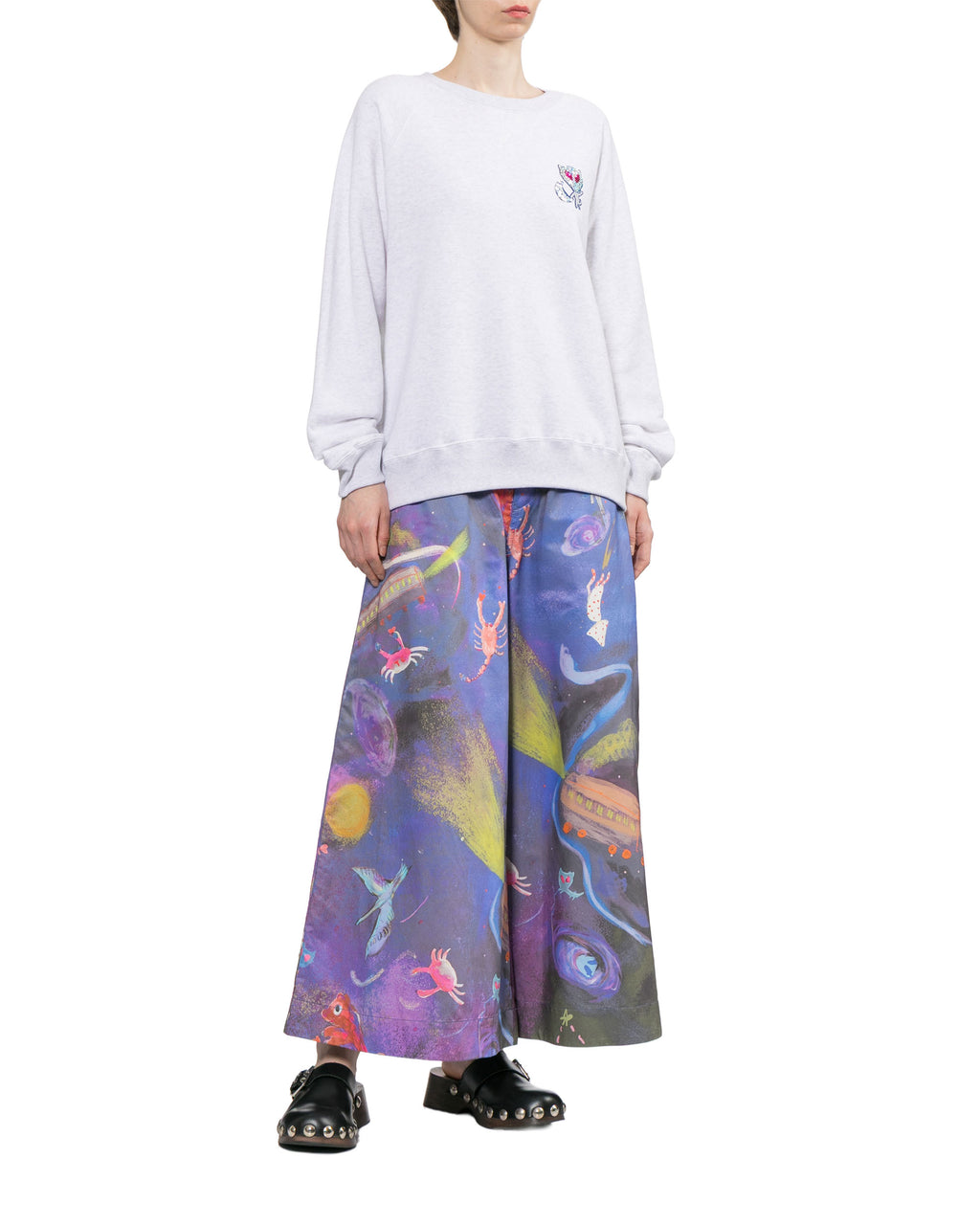 Embroidered sweatshirt