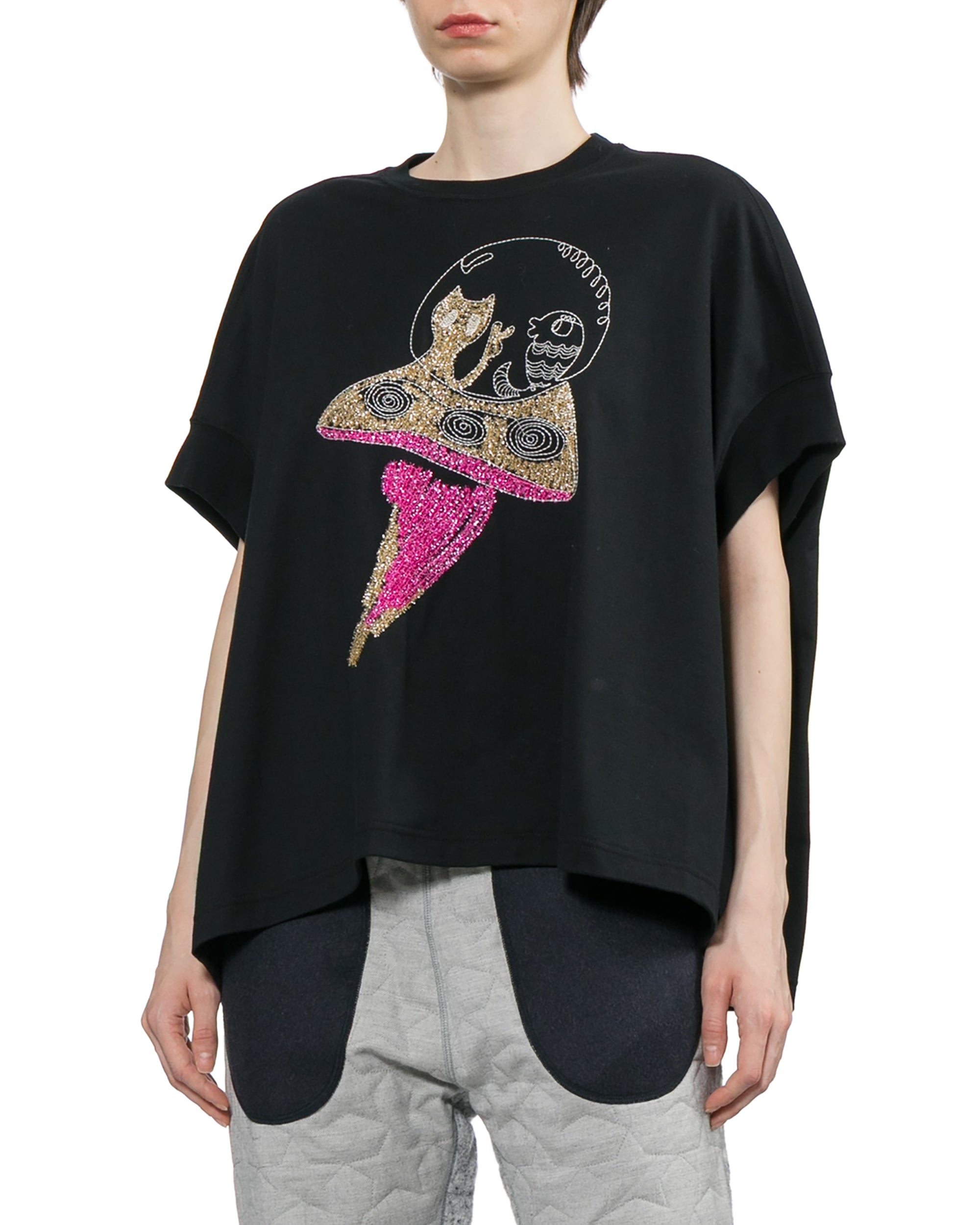 Graphic tee