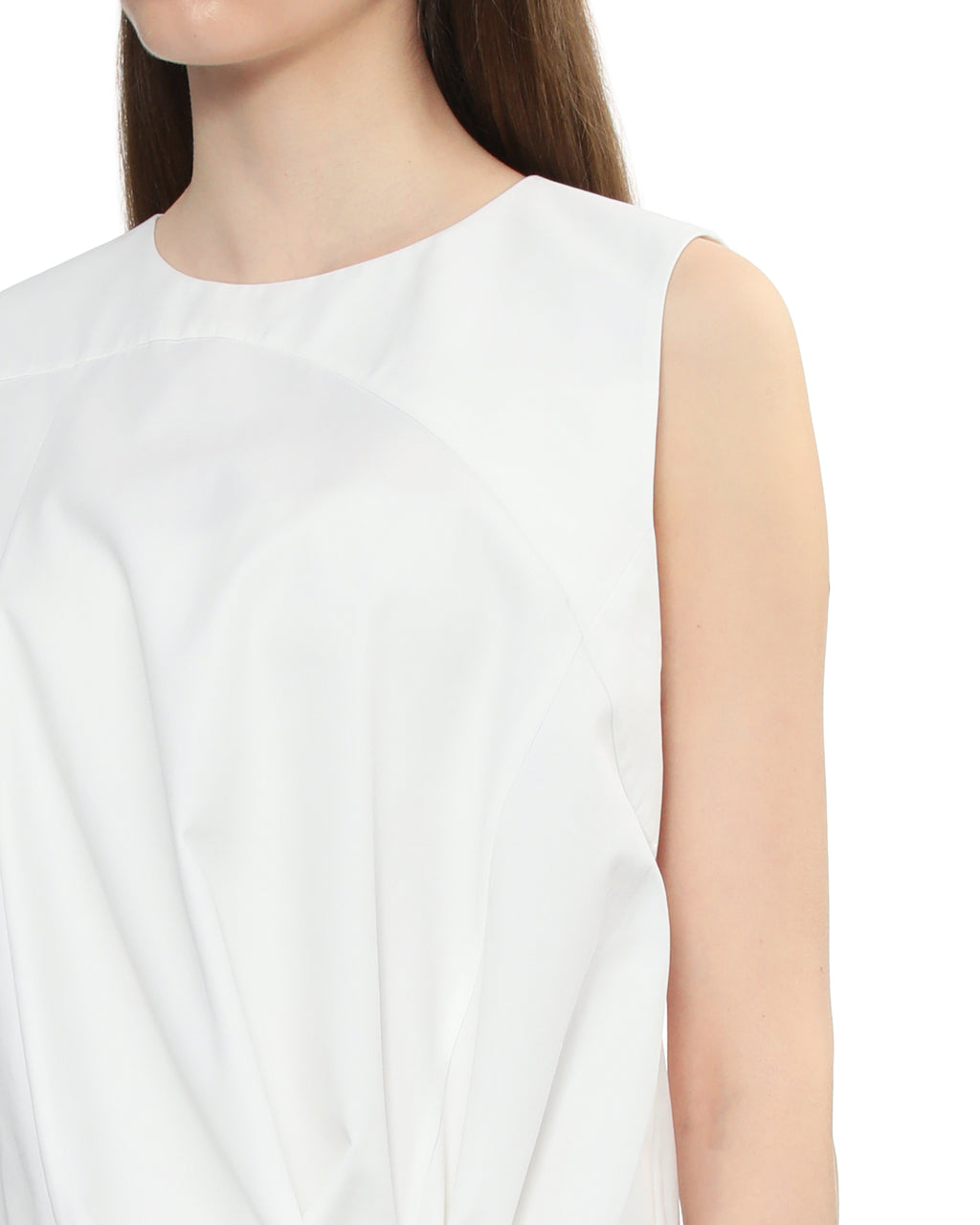 Knot-front top