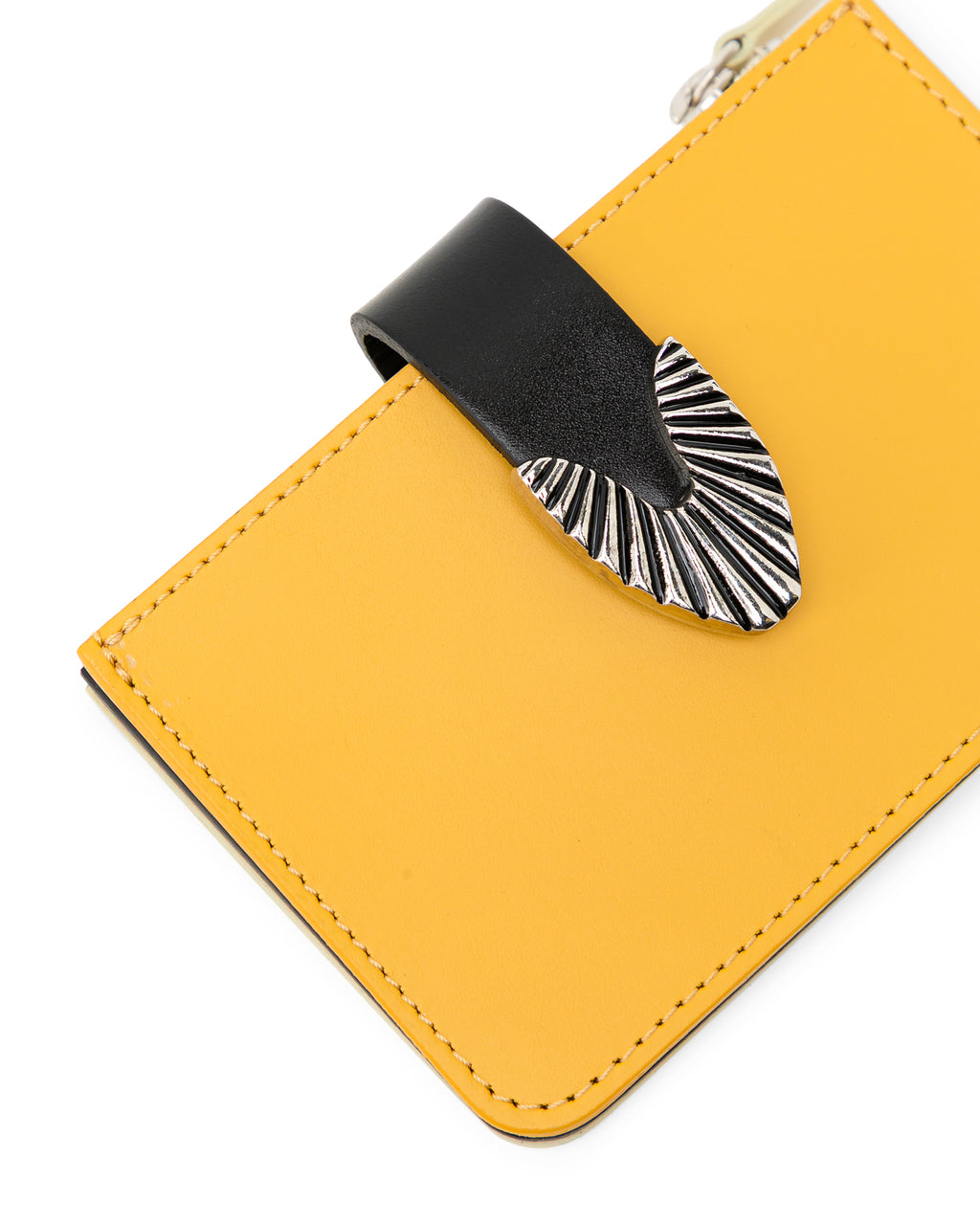 Zip-up wallet