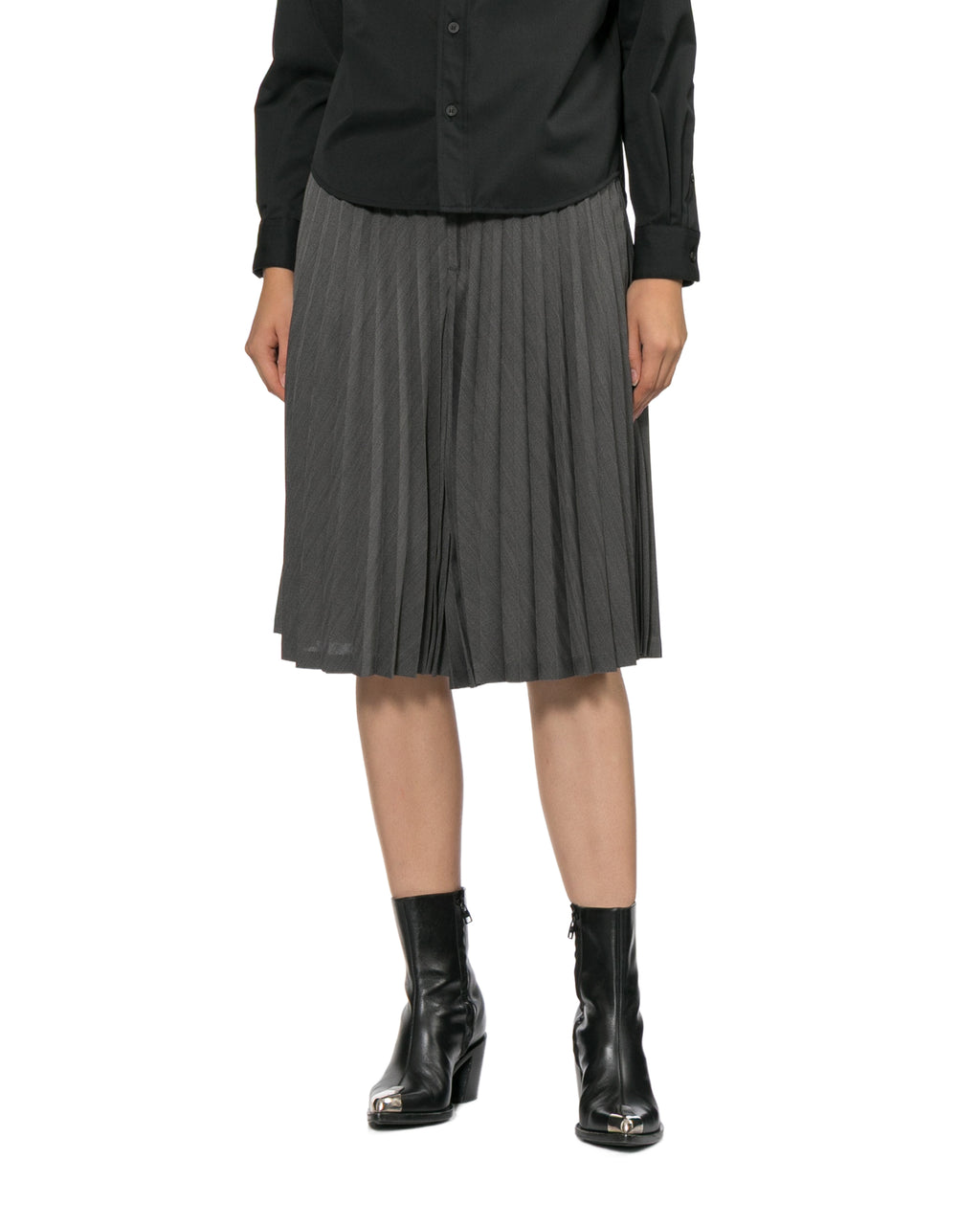 Pleated skirt