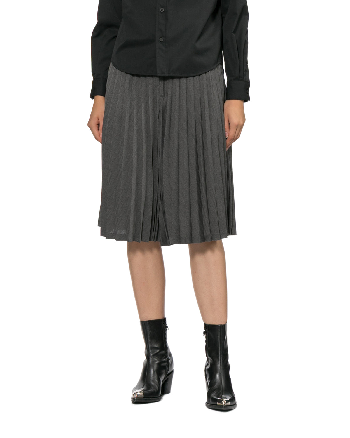 Pleated skirt