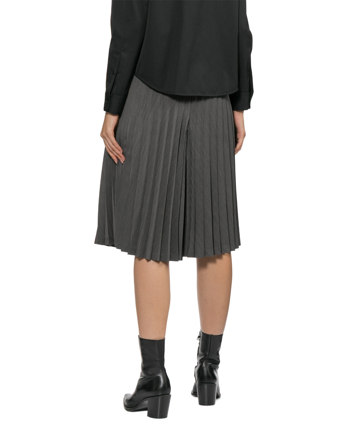 Pleated skirt