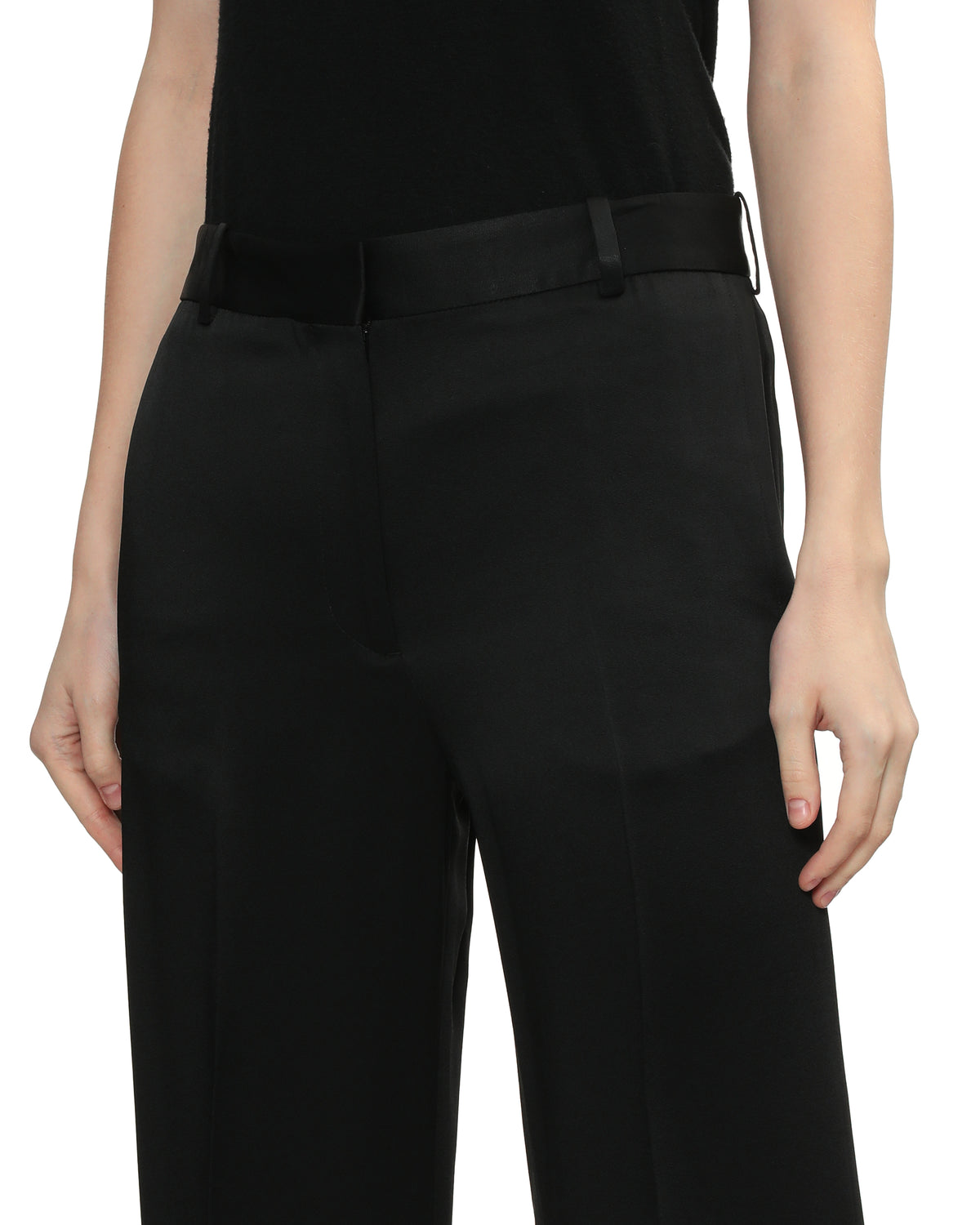 Cuff-slit trousers
