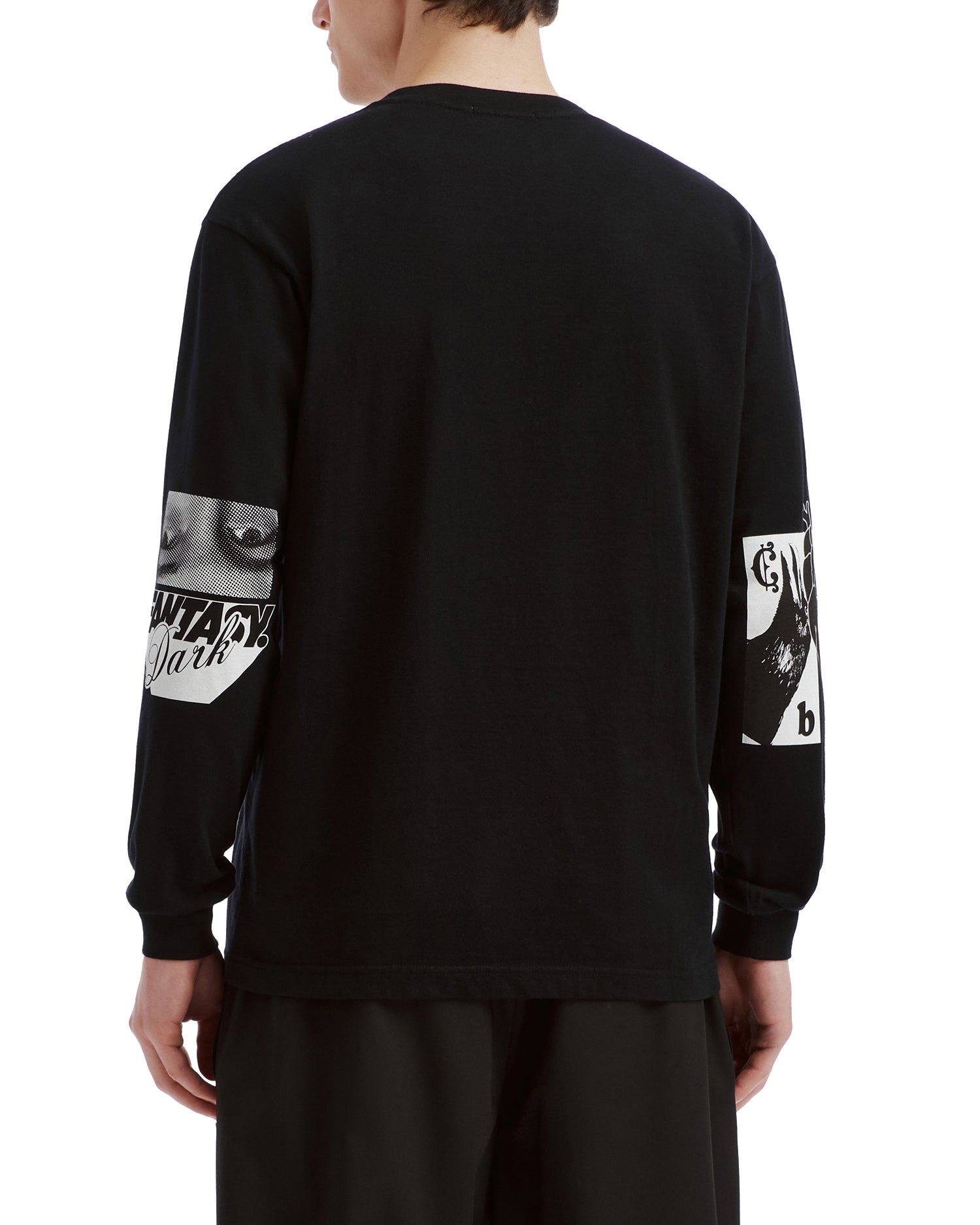 Graphic sleeves tee