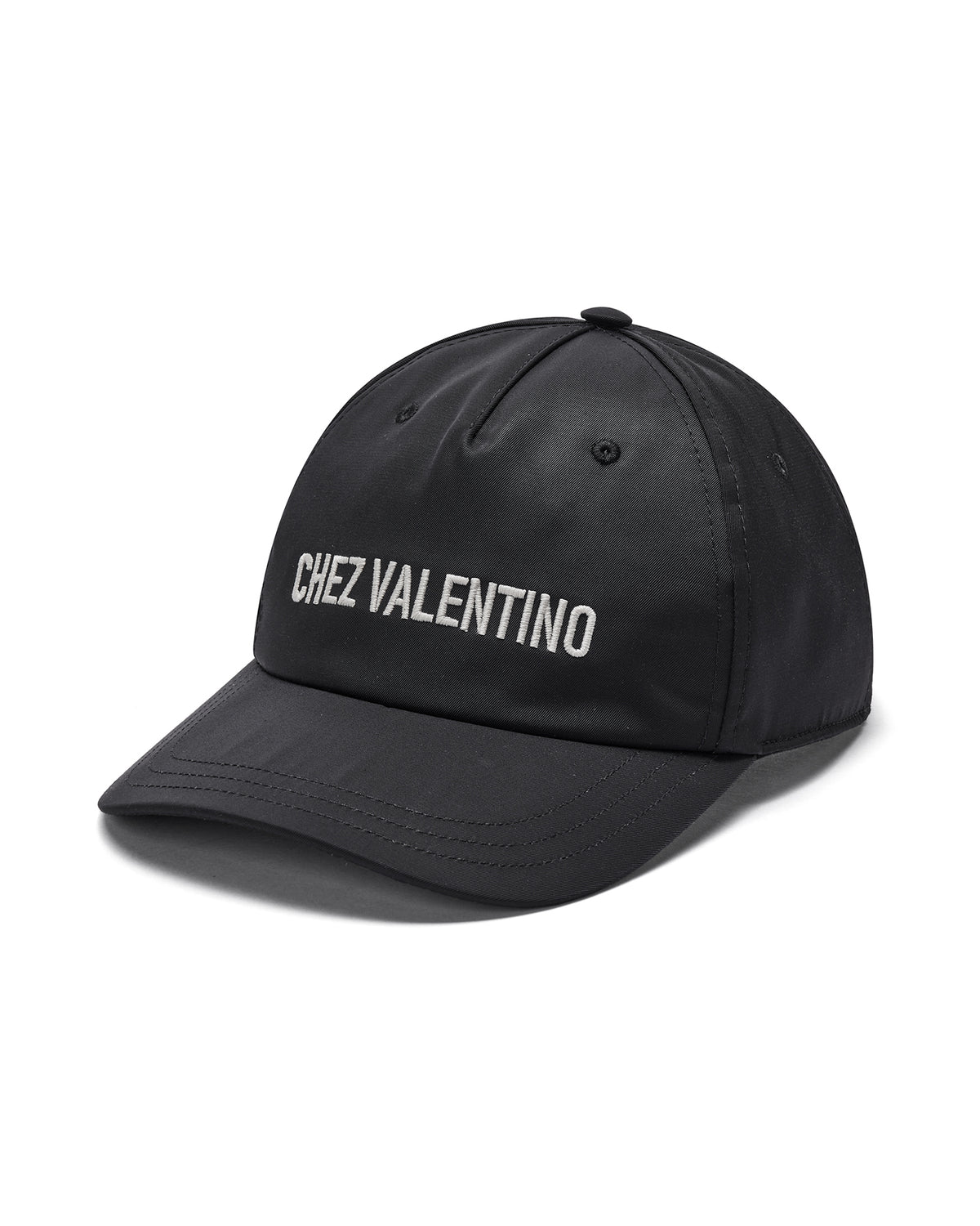 Logo embroidered baseball cap