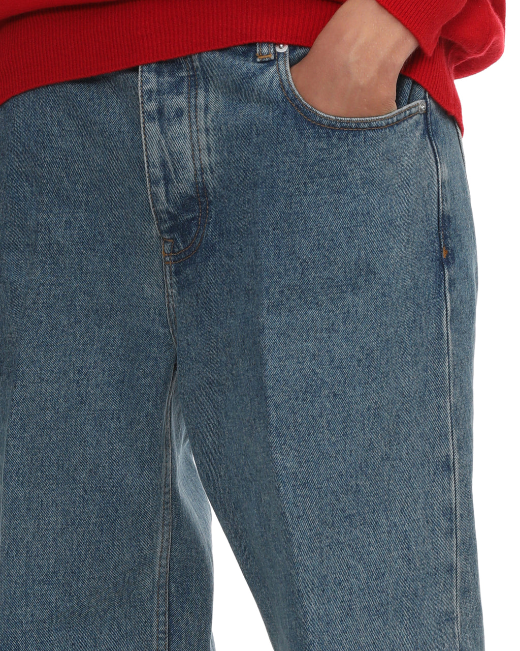 Wide-leg jeans