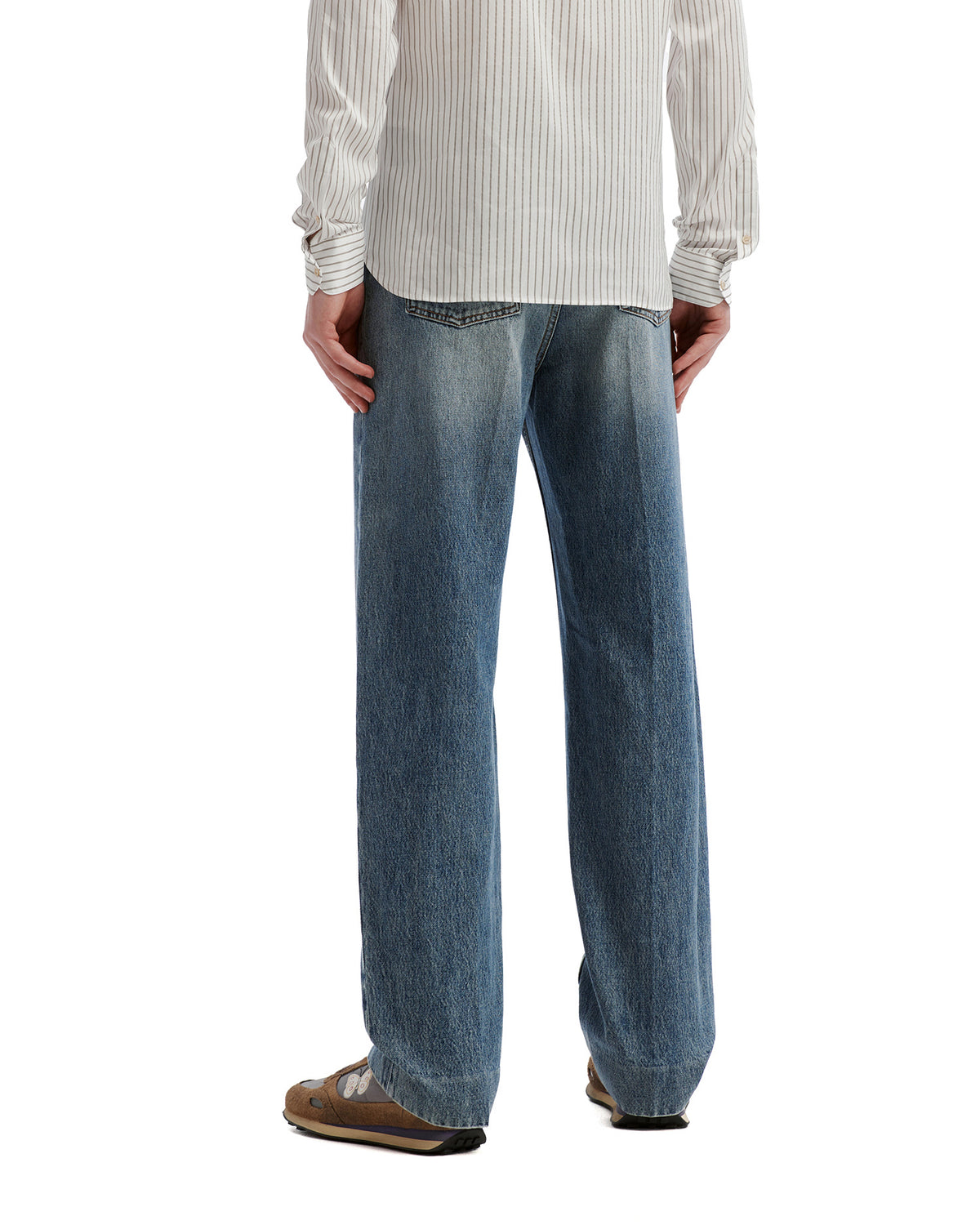 Wide-leg jeans