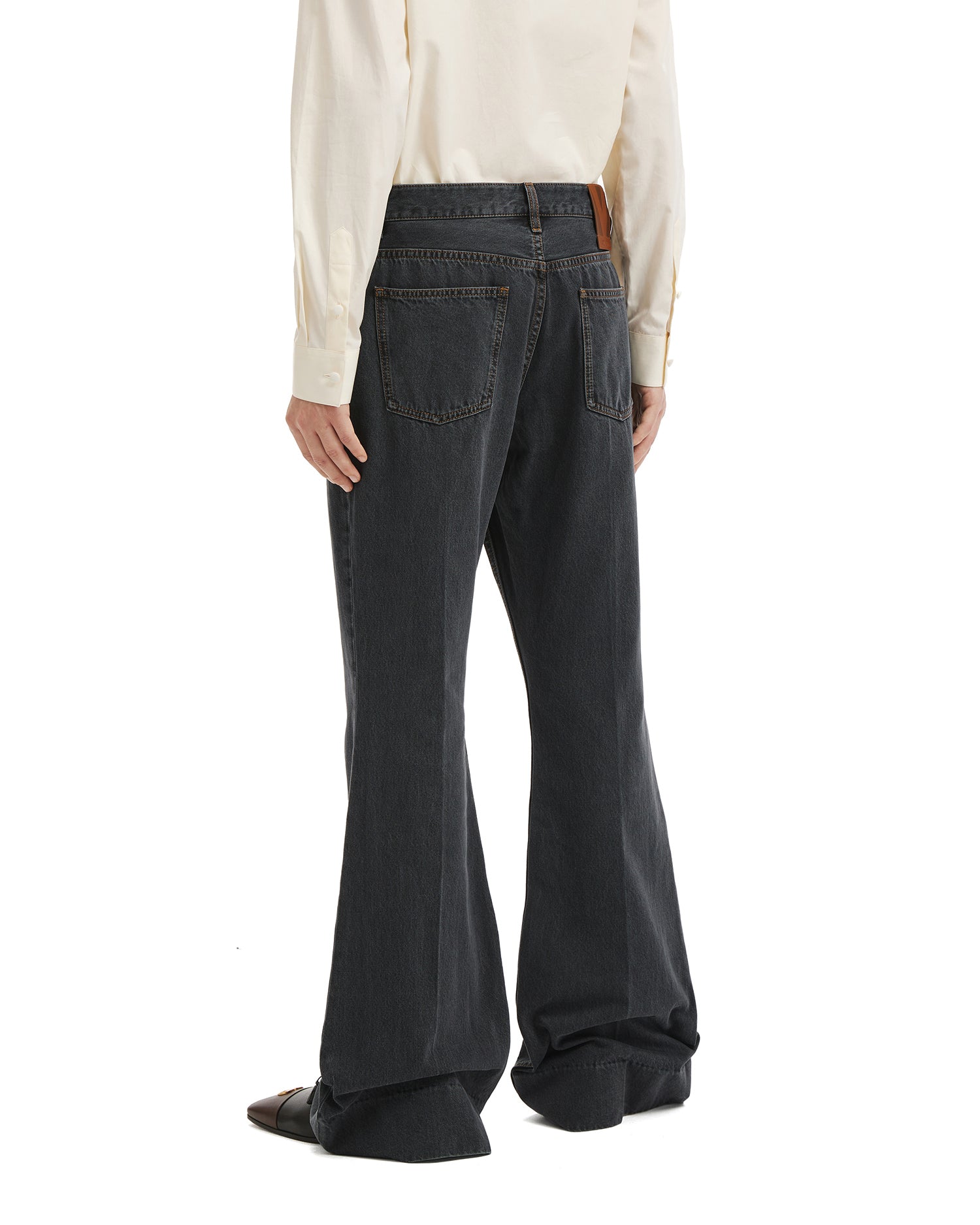 Flared jeans