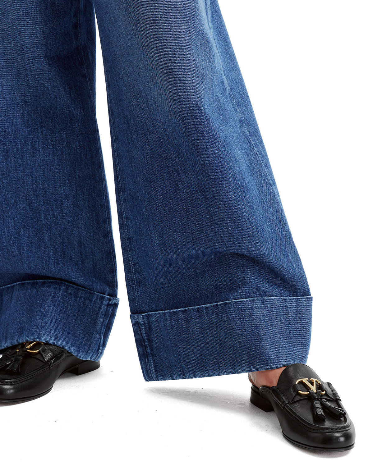 Wide-leg jeans