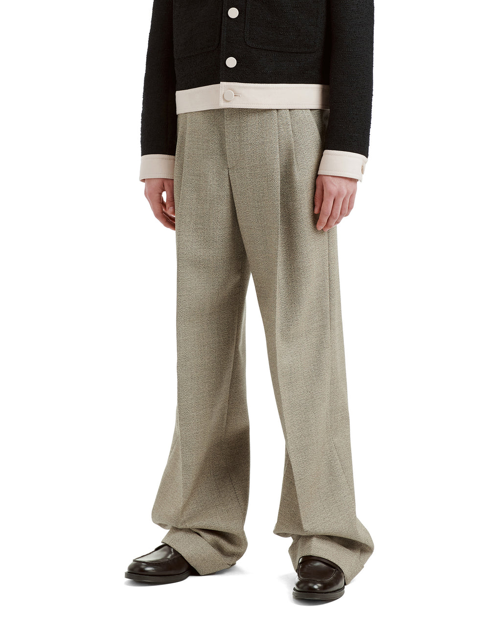 Pleated pants