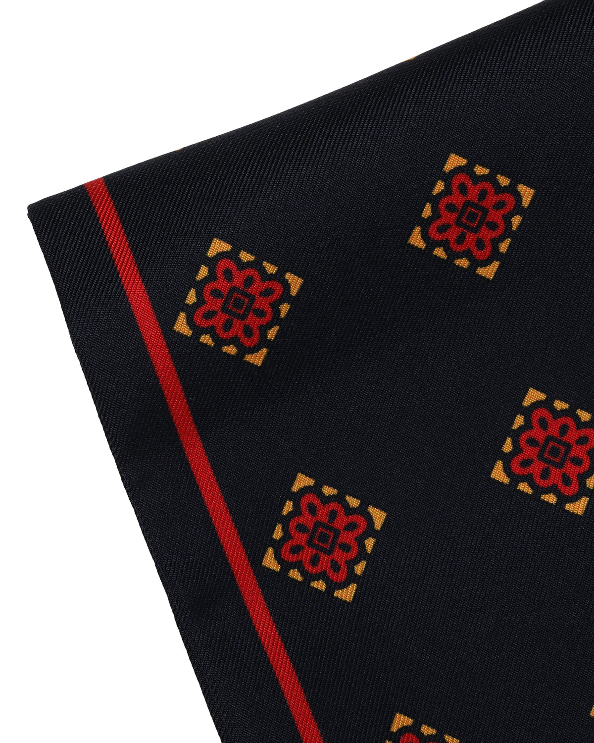 Patterned scarf