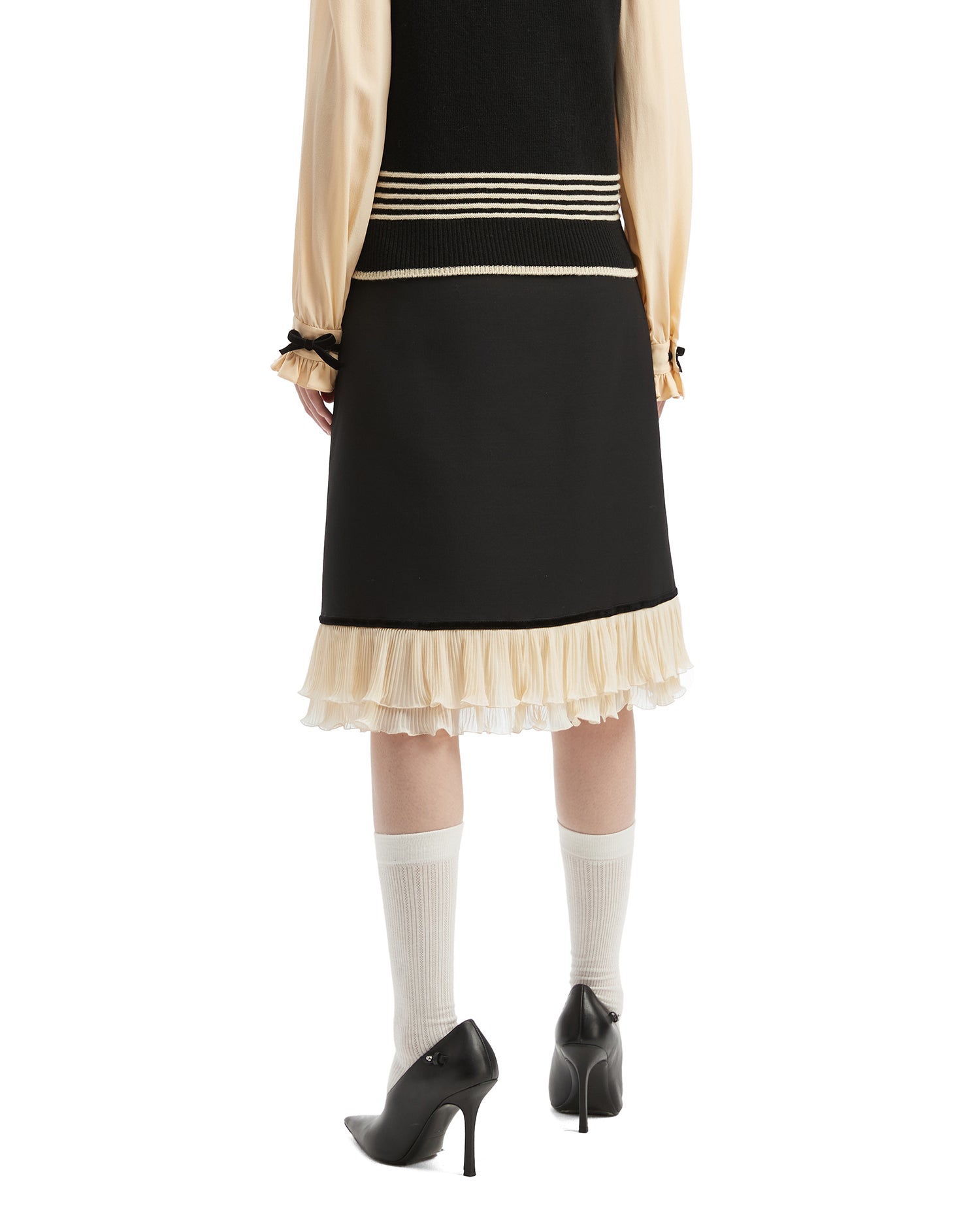 Ruffled hem skirt