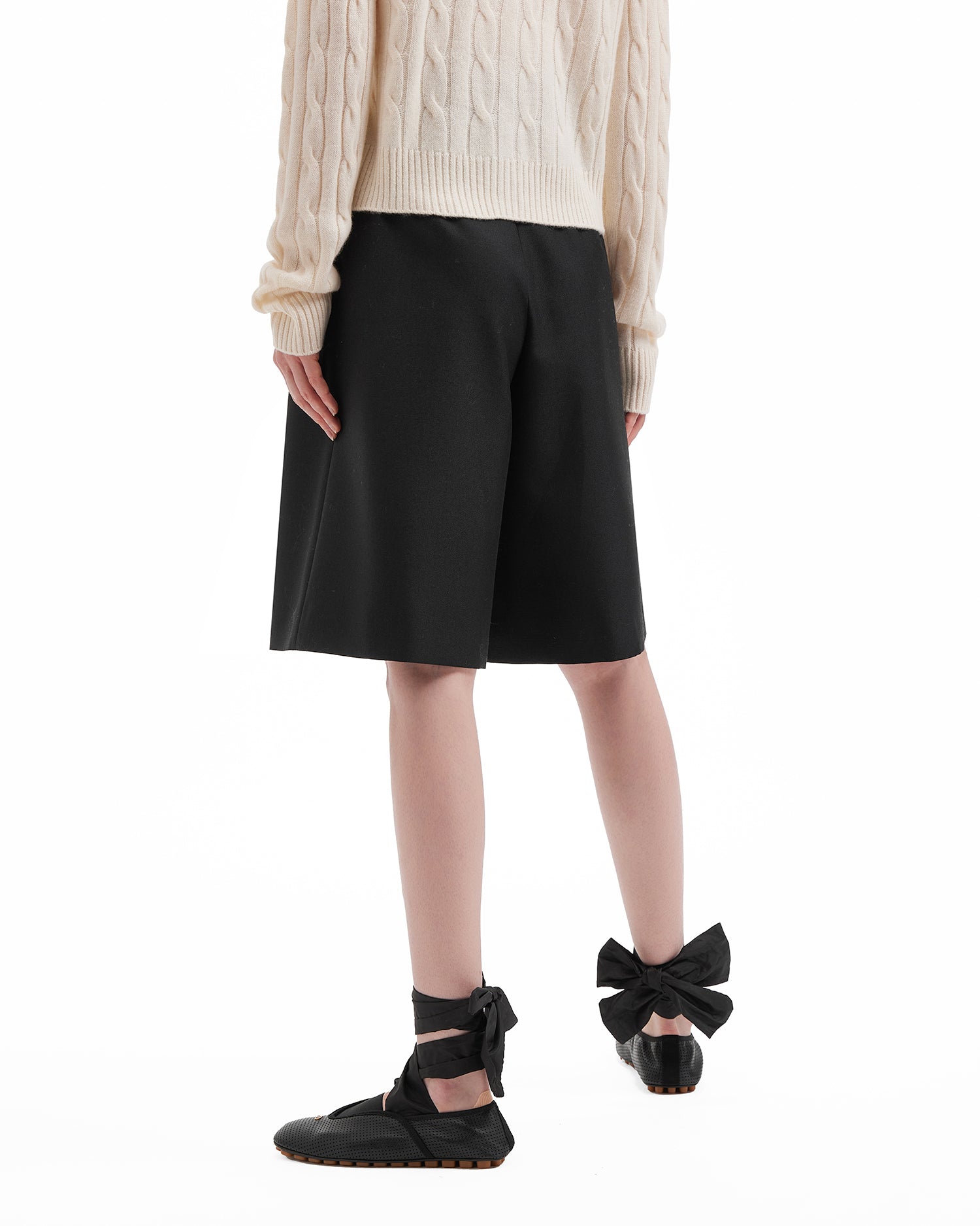 Bow waist shorts