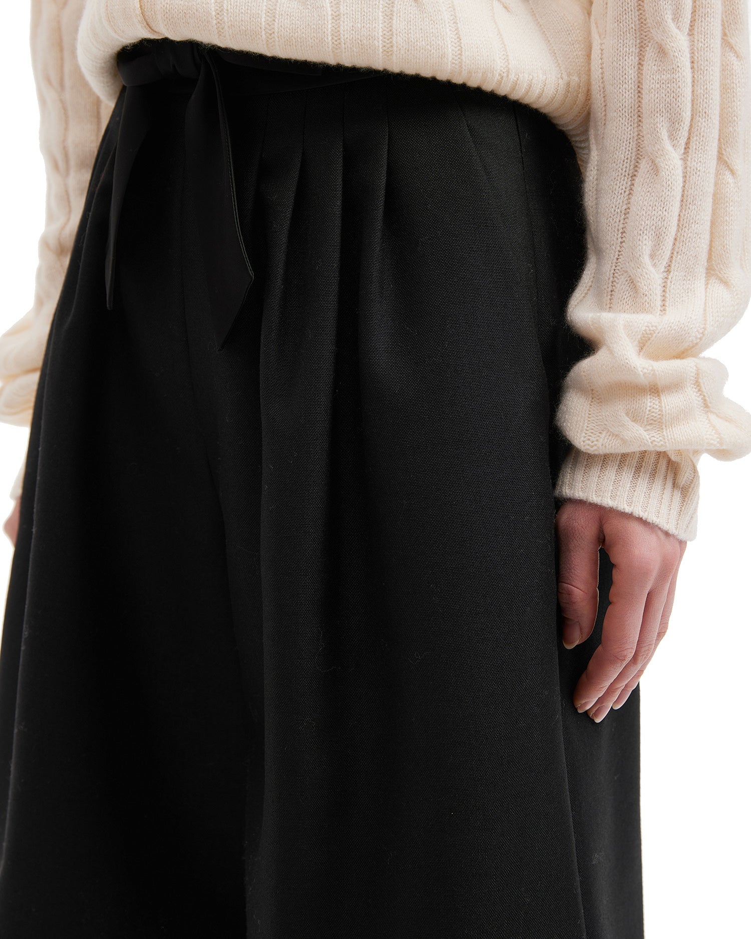 Bow waist shorts