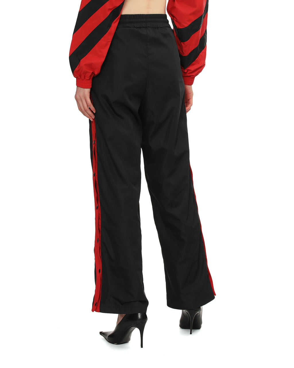 Button-side pants
