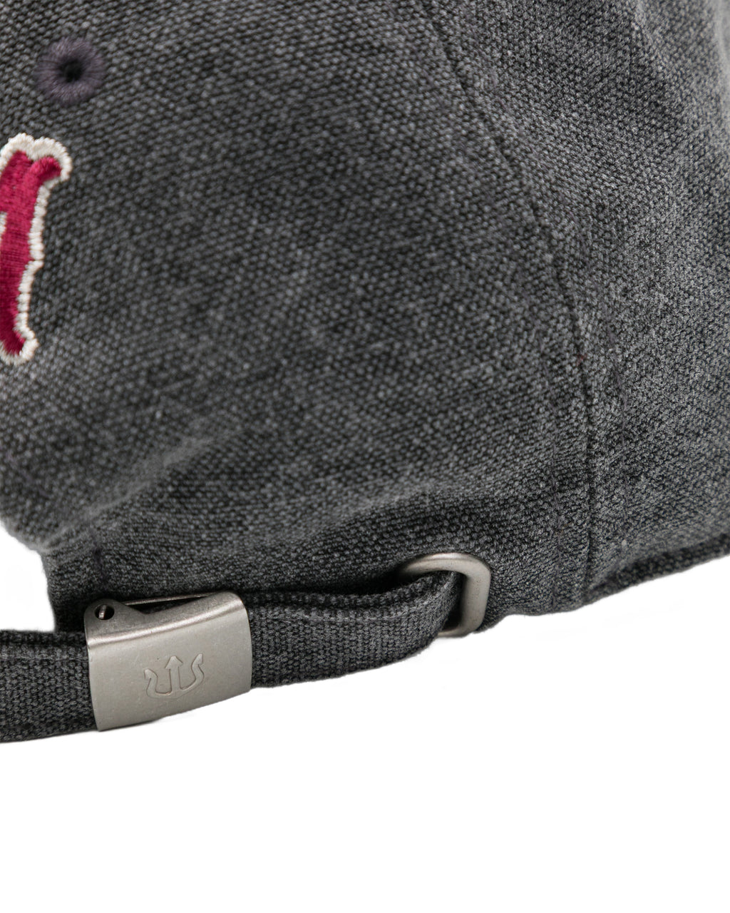 Embroidered cap