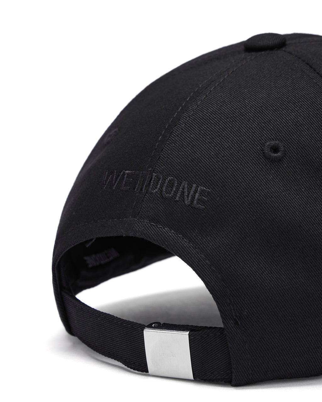 Embroidered cap