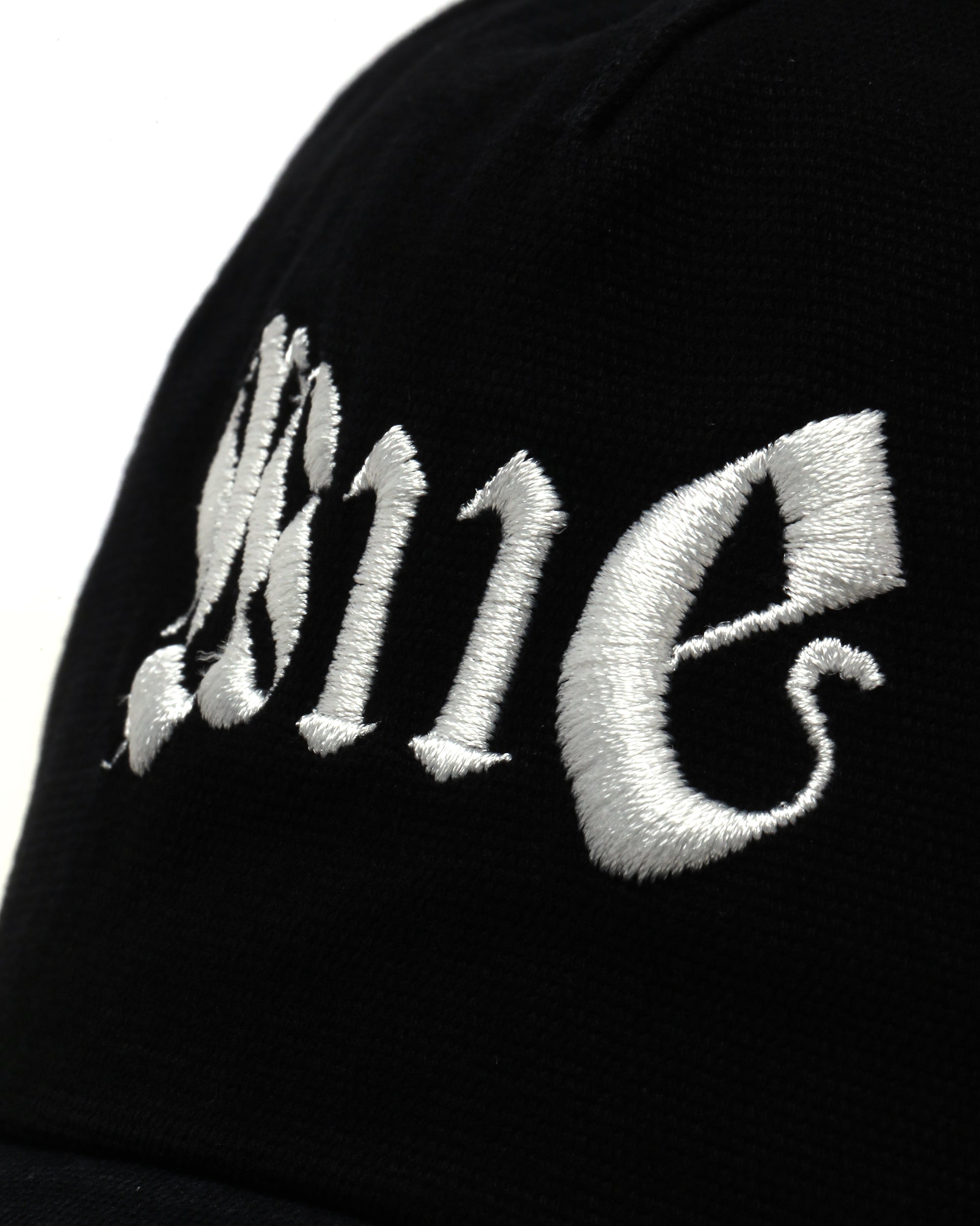 Logo cap