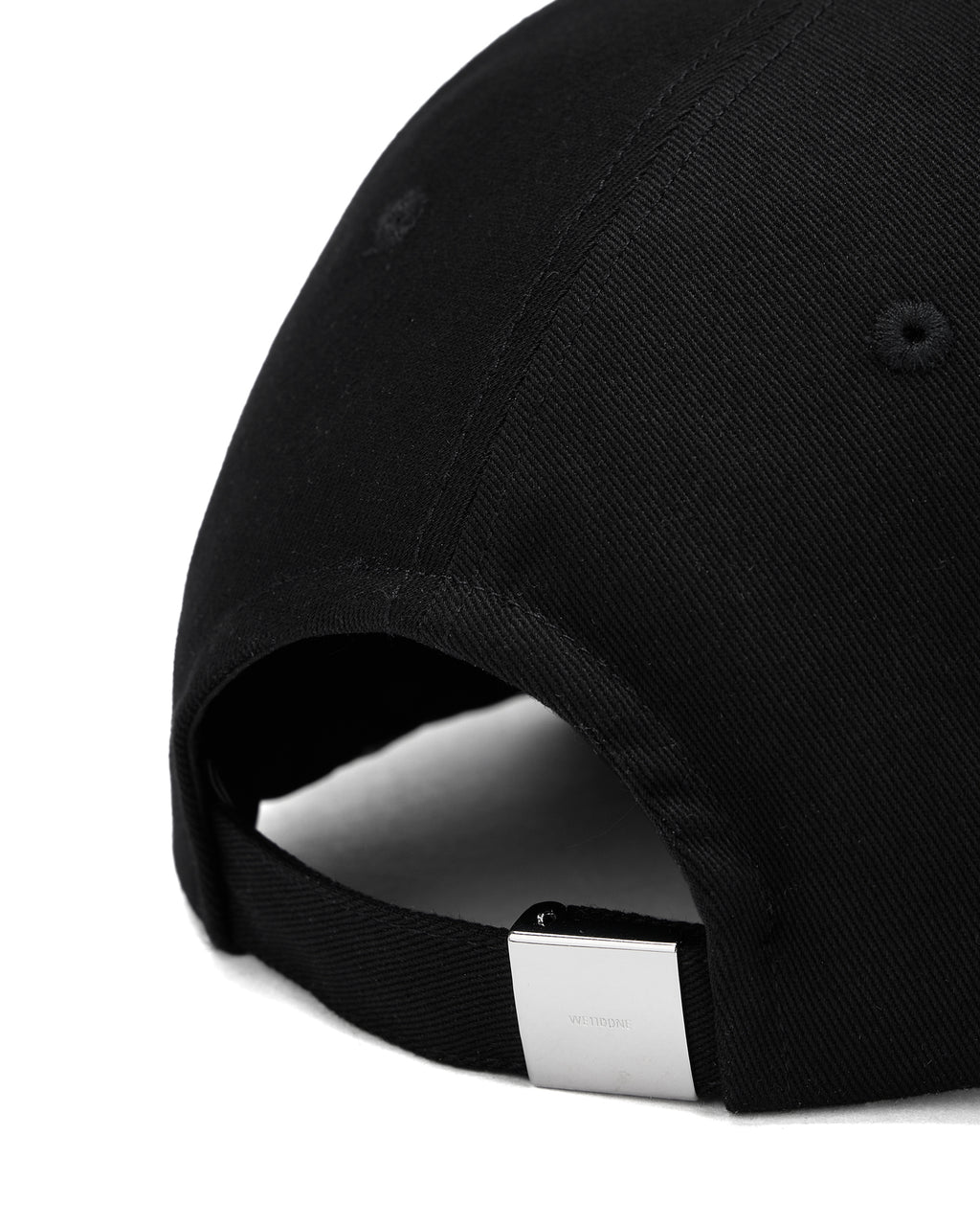 Capsule logo cap