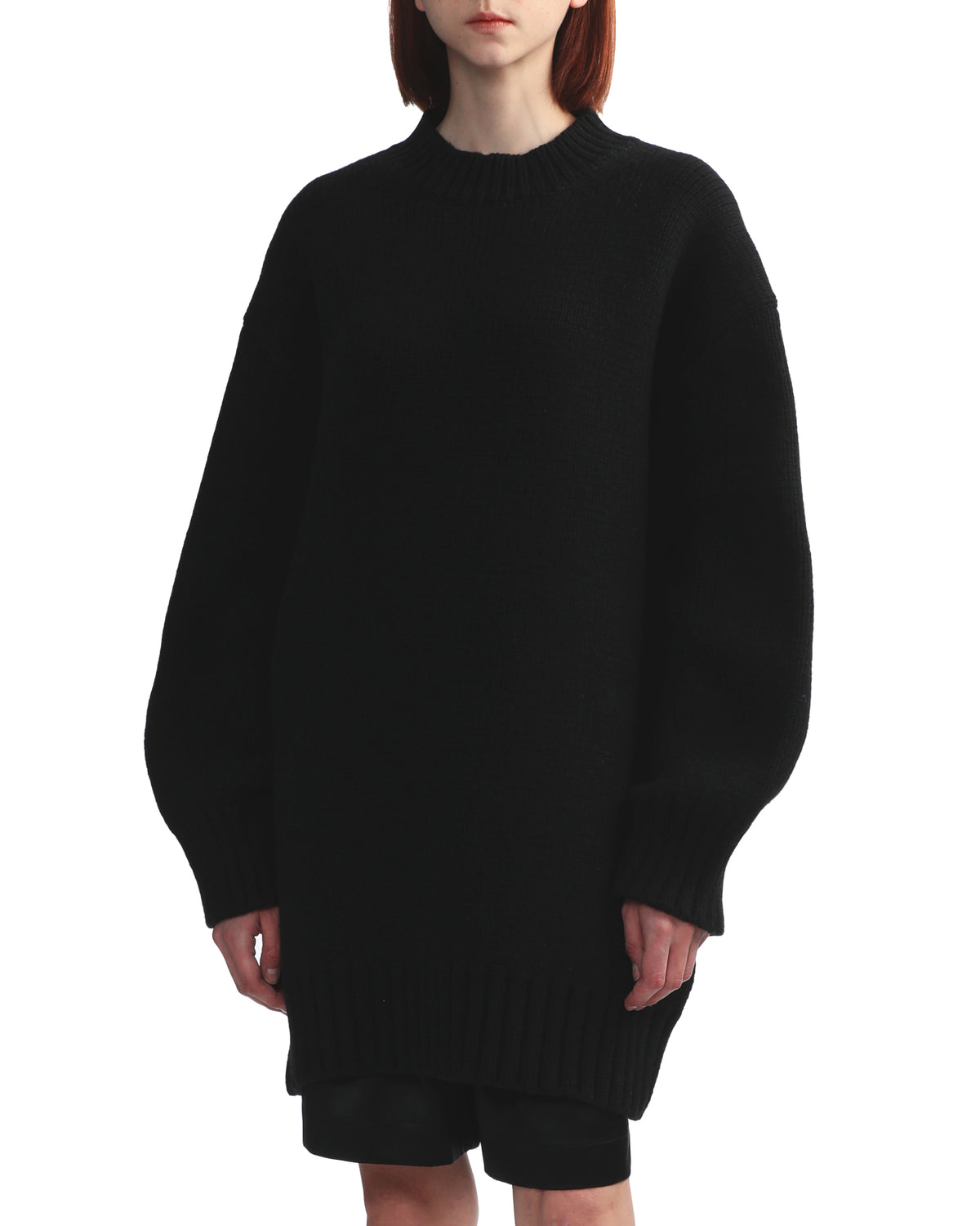 Inverted triangle cut-out knit dress