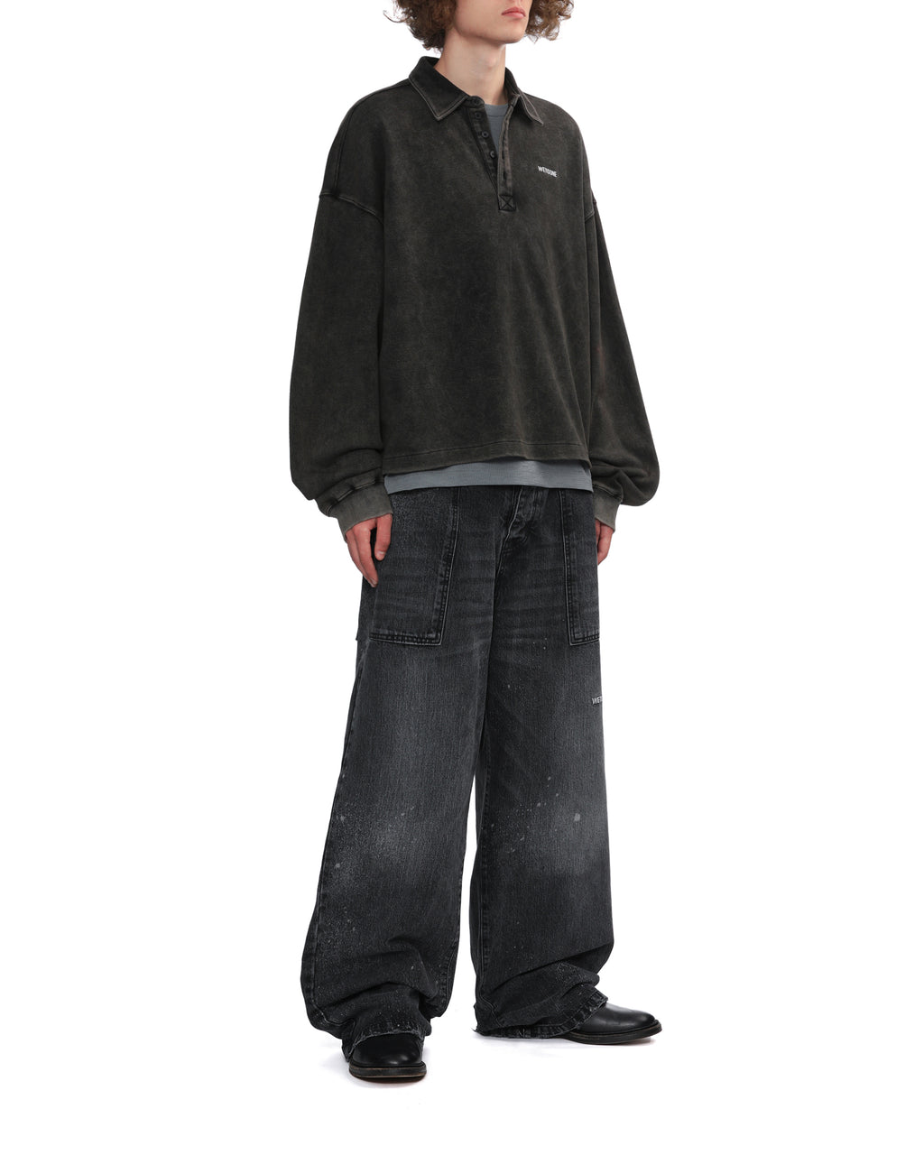 Wide-leg jeans