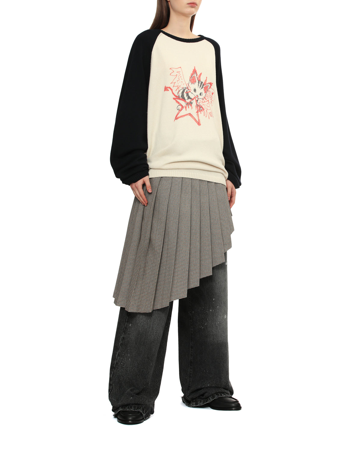 Graphic sweater