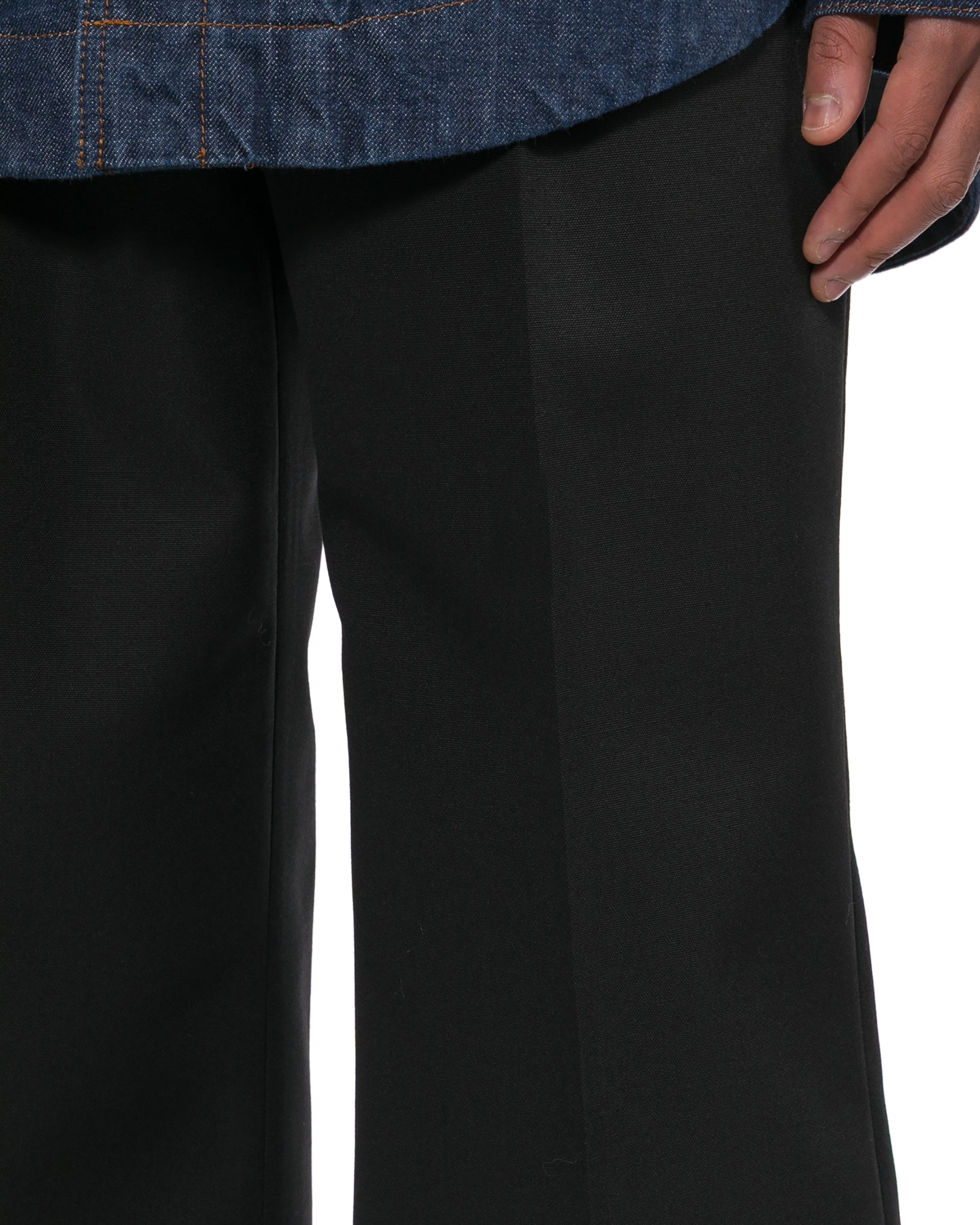 Wide-leg pants