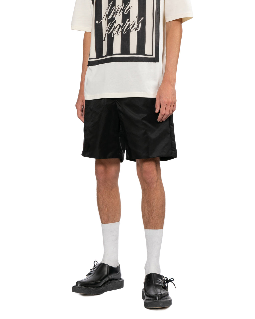 Elasticated waist shorts