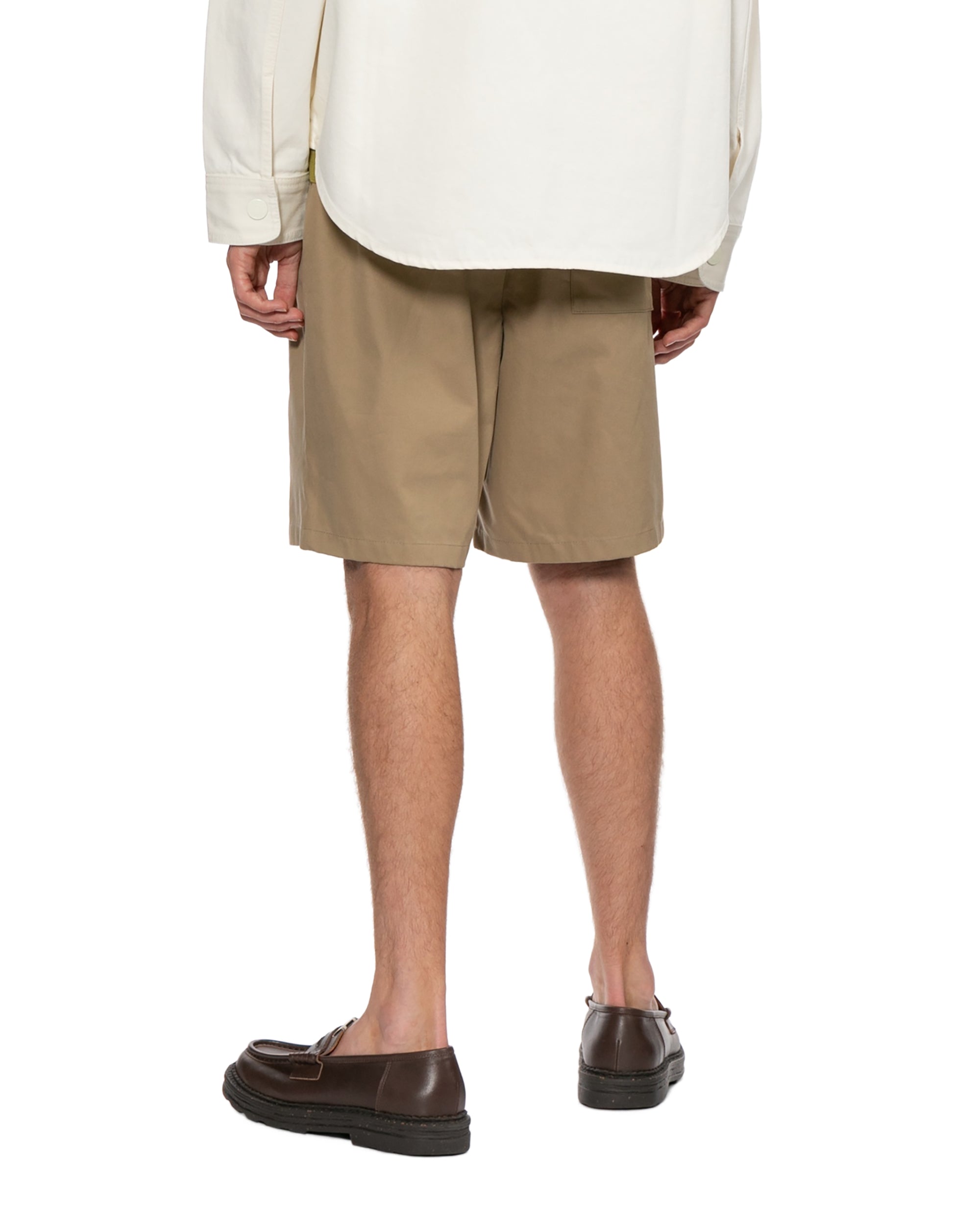 Elasticated-waist shorts