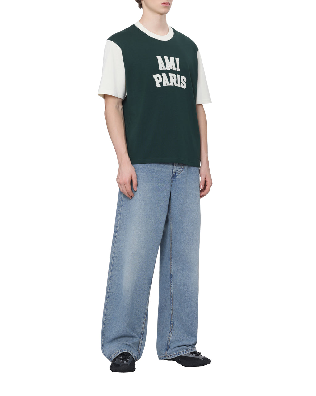 Graphic tee