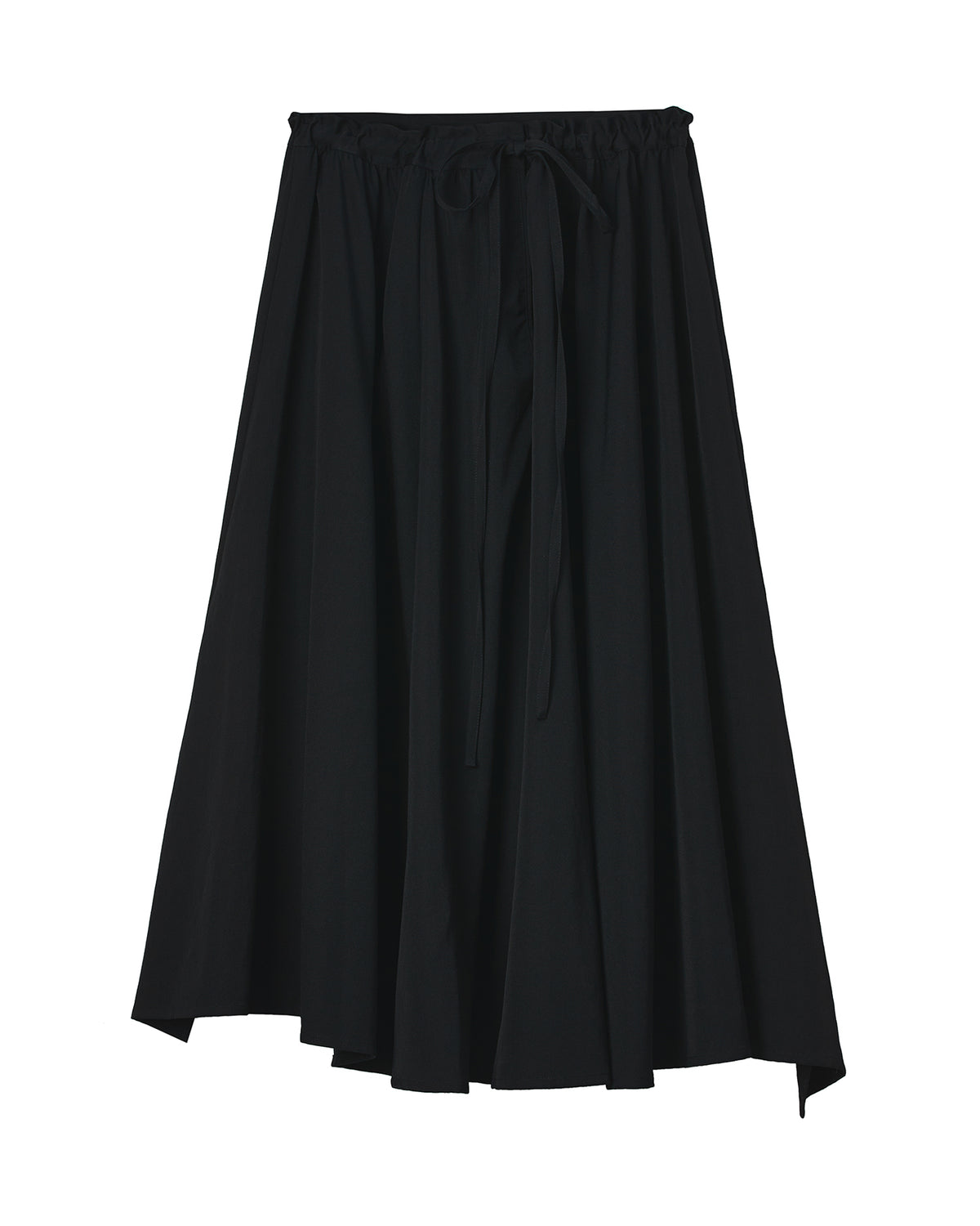 Asymmetric skirt