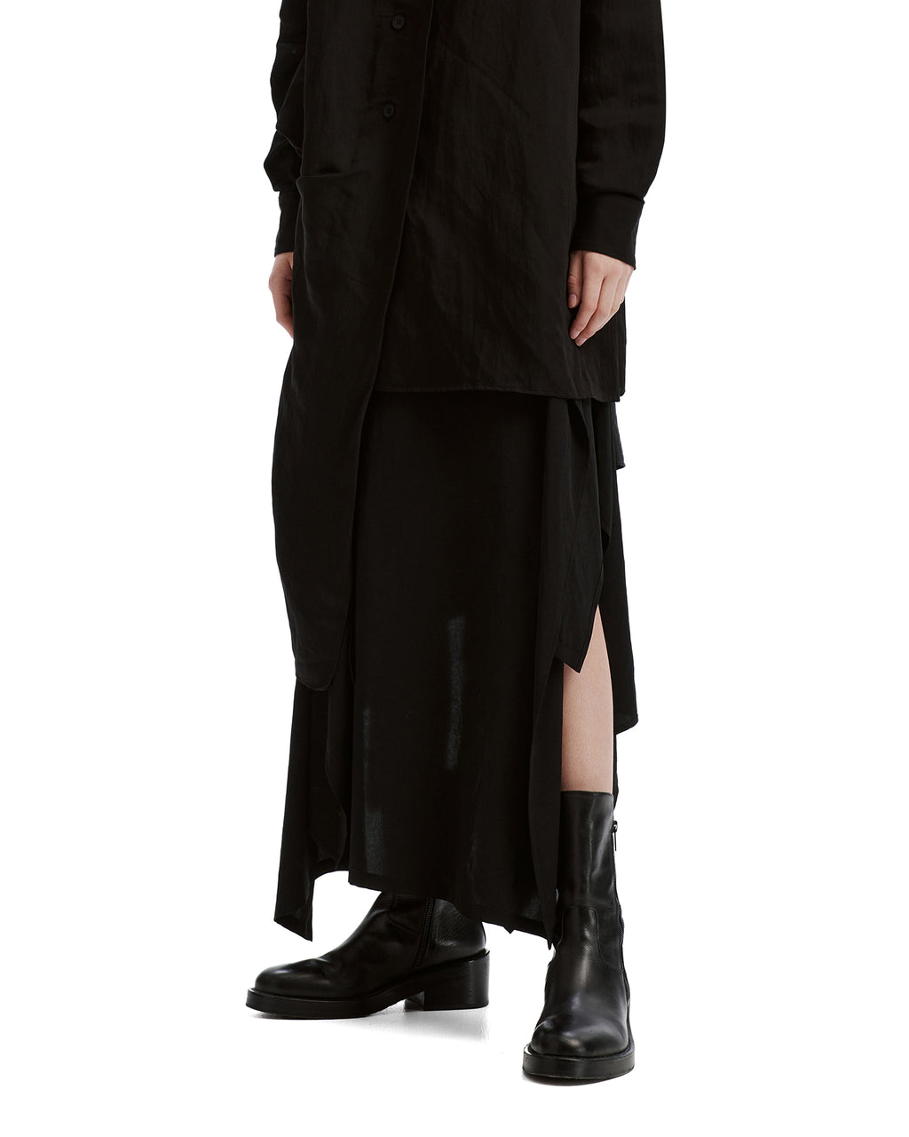Asymmetrical skirt