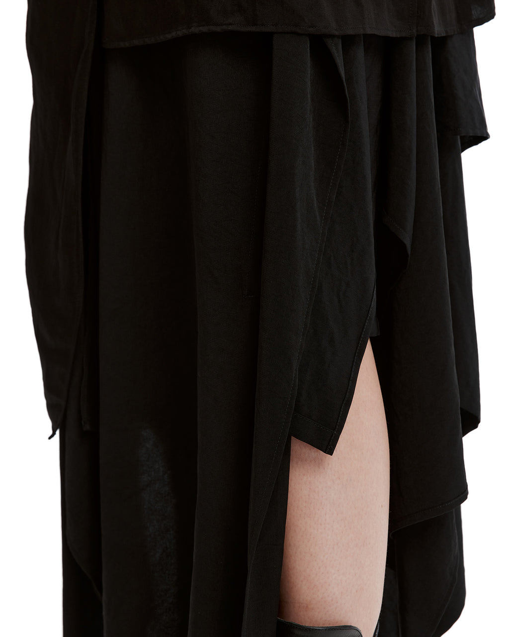 Asymmetrical skirt