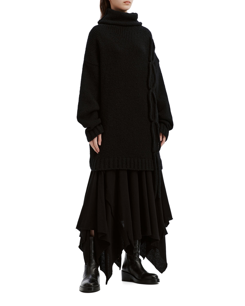 Asymmetrical skirt