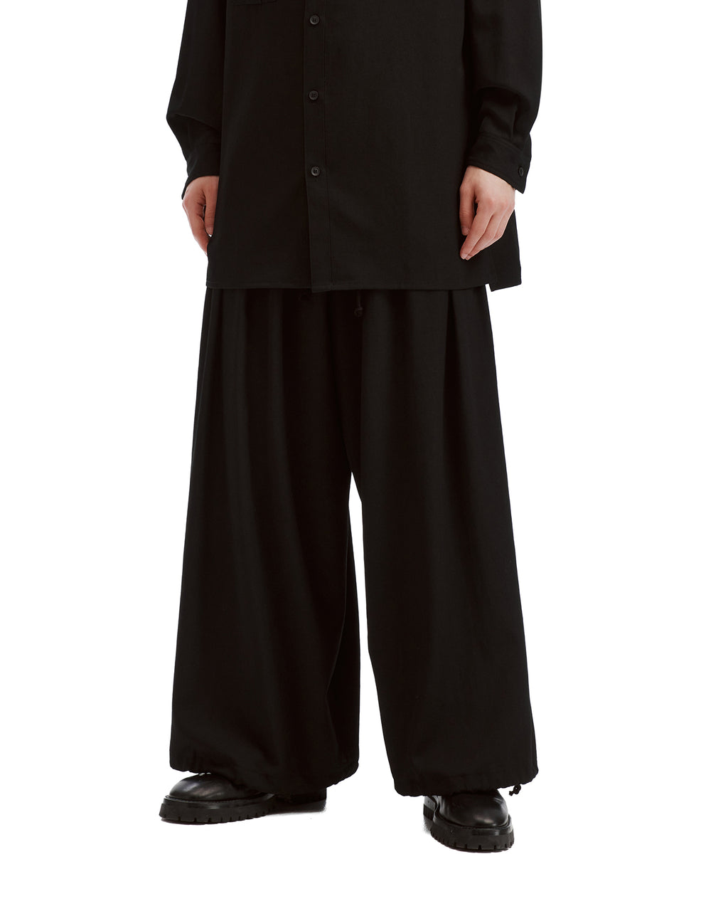 Wide leg pants