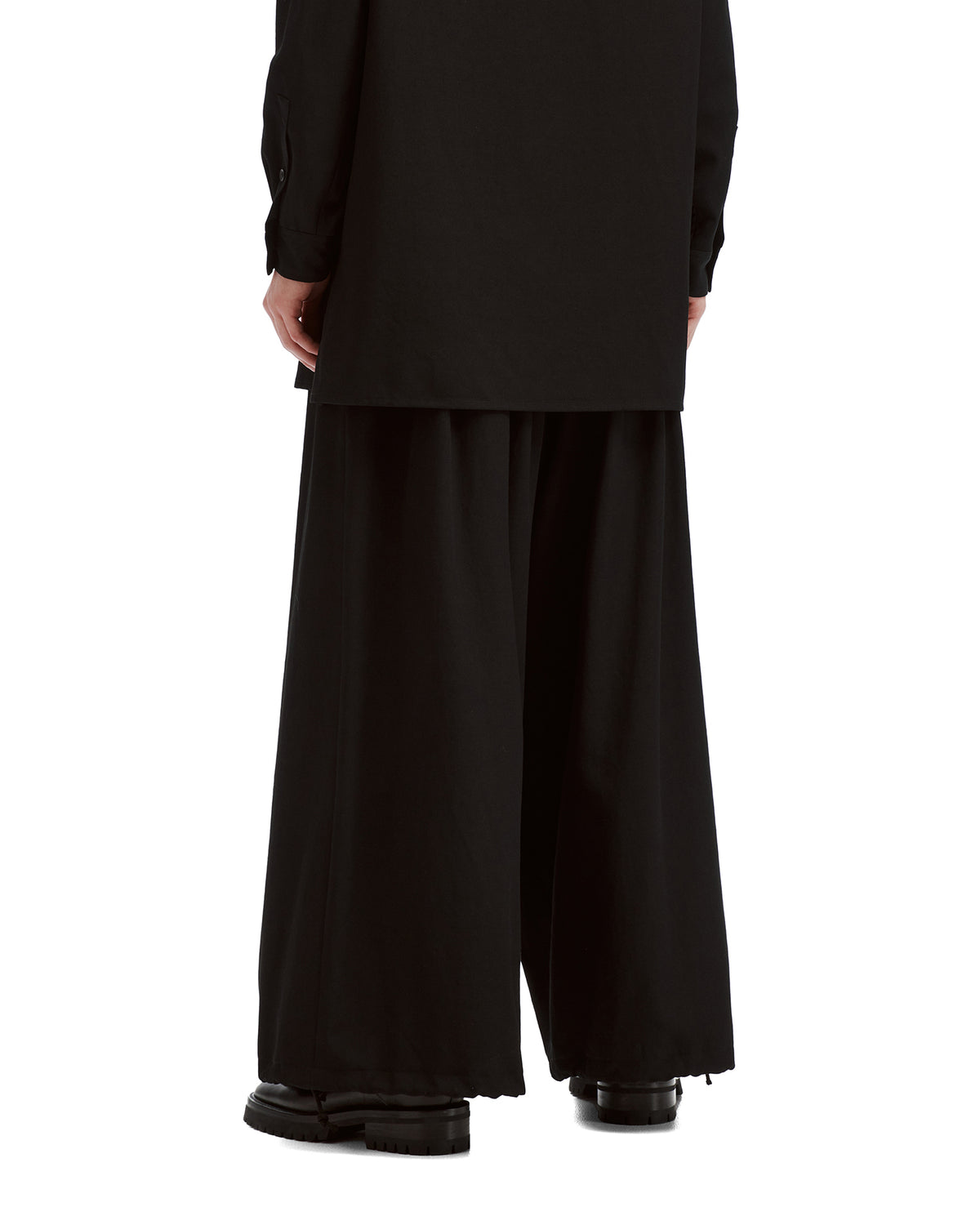 Wide leg pants