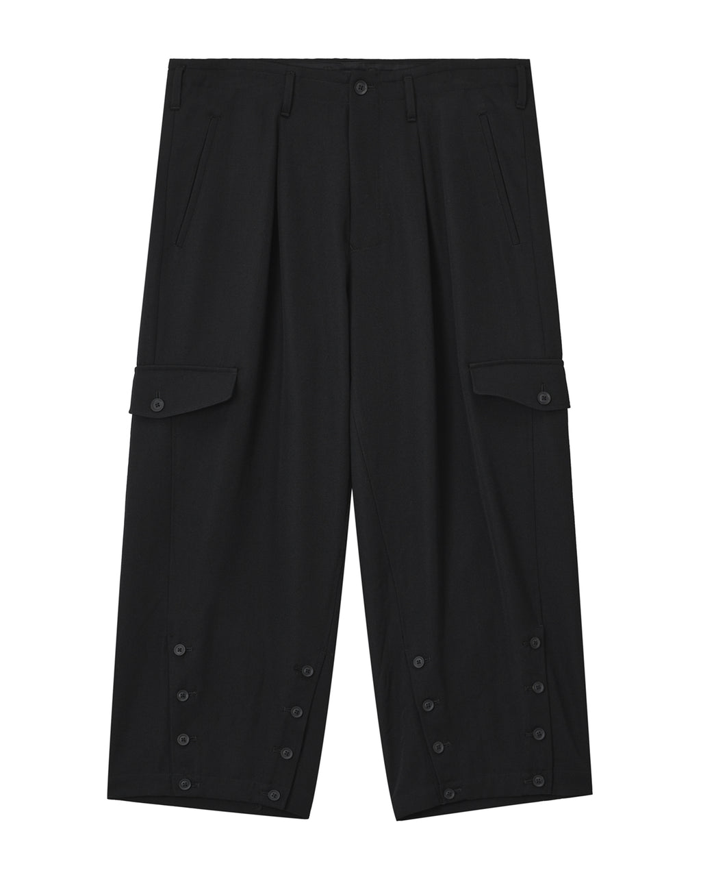 Buttoned cargo pants