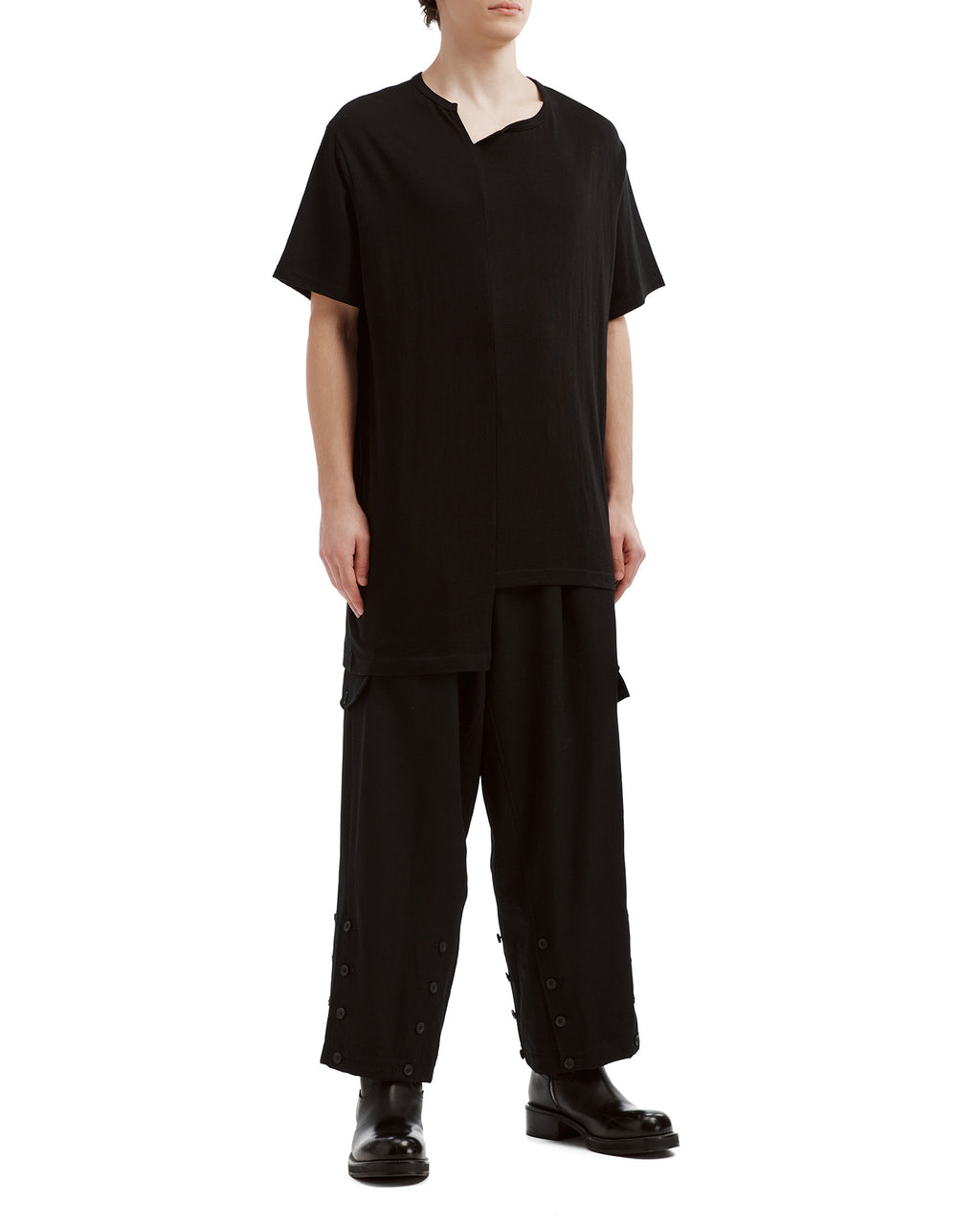 Asymmetrical tee